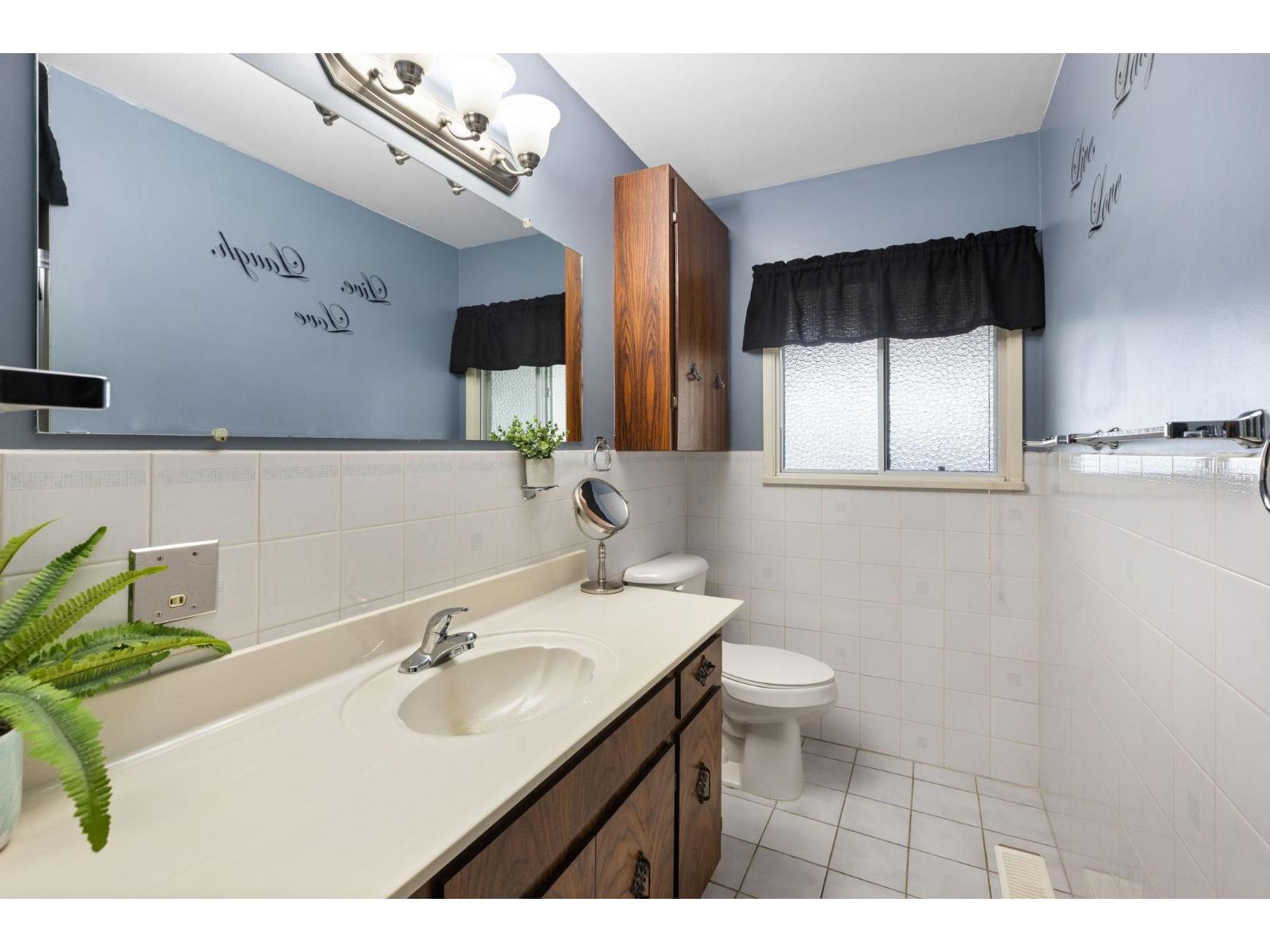 19691 49 Avenue, Langley, British Columbia  V3A 3R2 - Photo 16 - R3079591