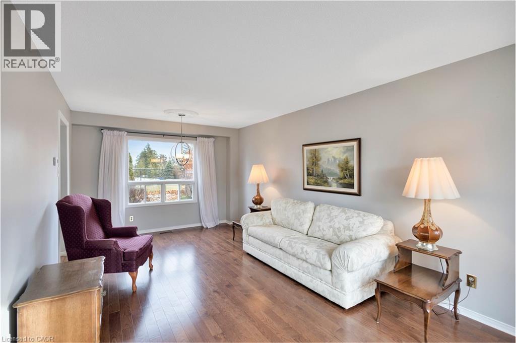 2185 Vista Drive, Burlington, Ontario  L7M 3N7 - Photo 4 - 40797334