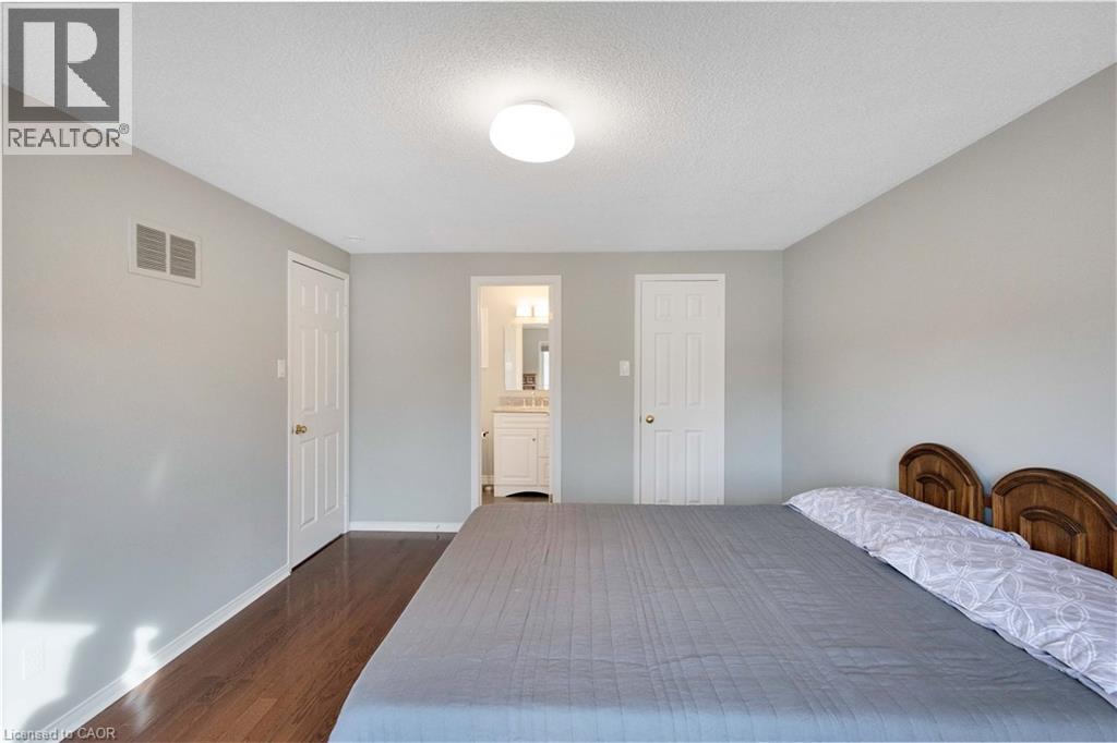 2185 Vista Drive, Burlington, Ontario  L7M 3N7 - Photo 15 - 40797334