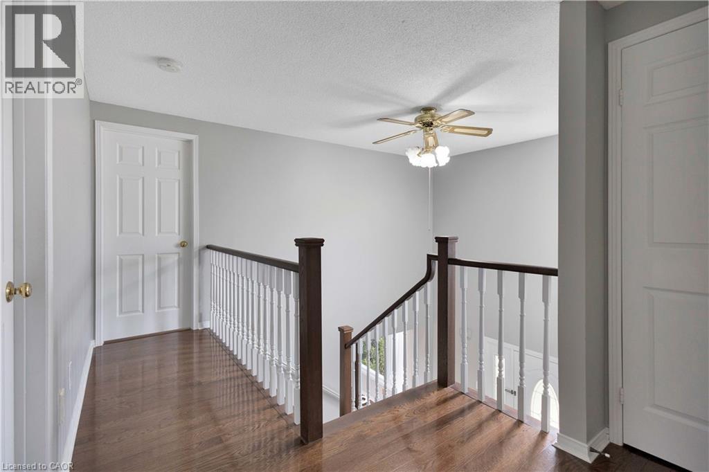 2185 Vista Drive, Burlington, Ontario  L7M 3N7 - Photo 13 - 40797334