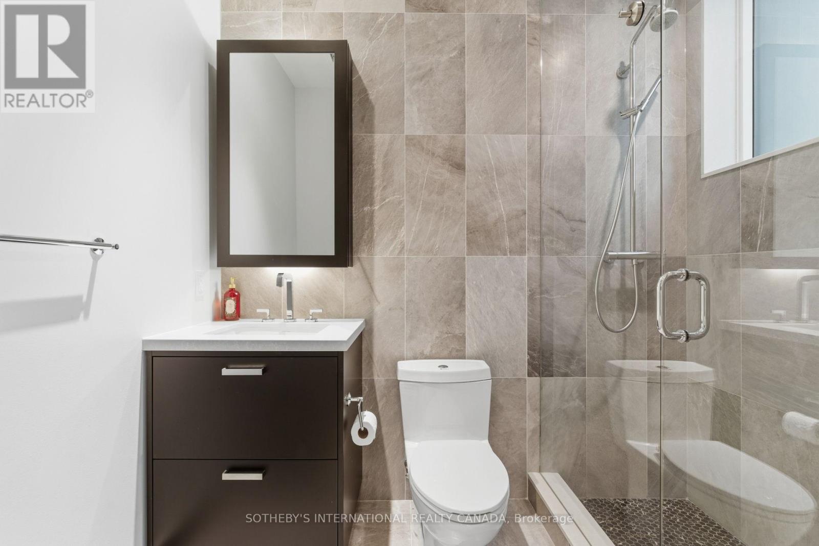 702 - 455 Wellington Street W, Toronto, Ontario  M5V 0V8 - Photo 29 - C12696060