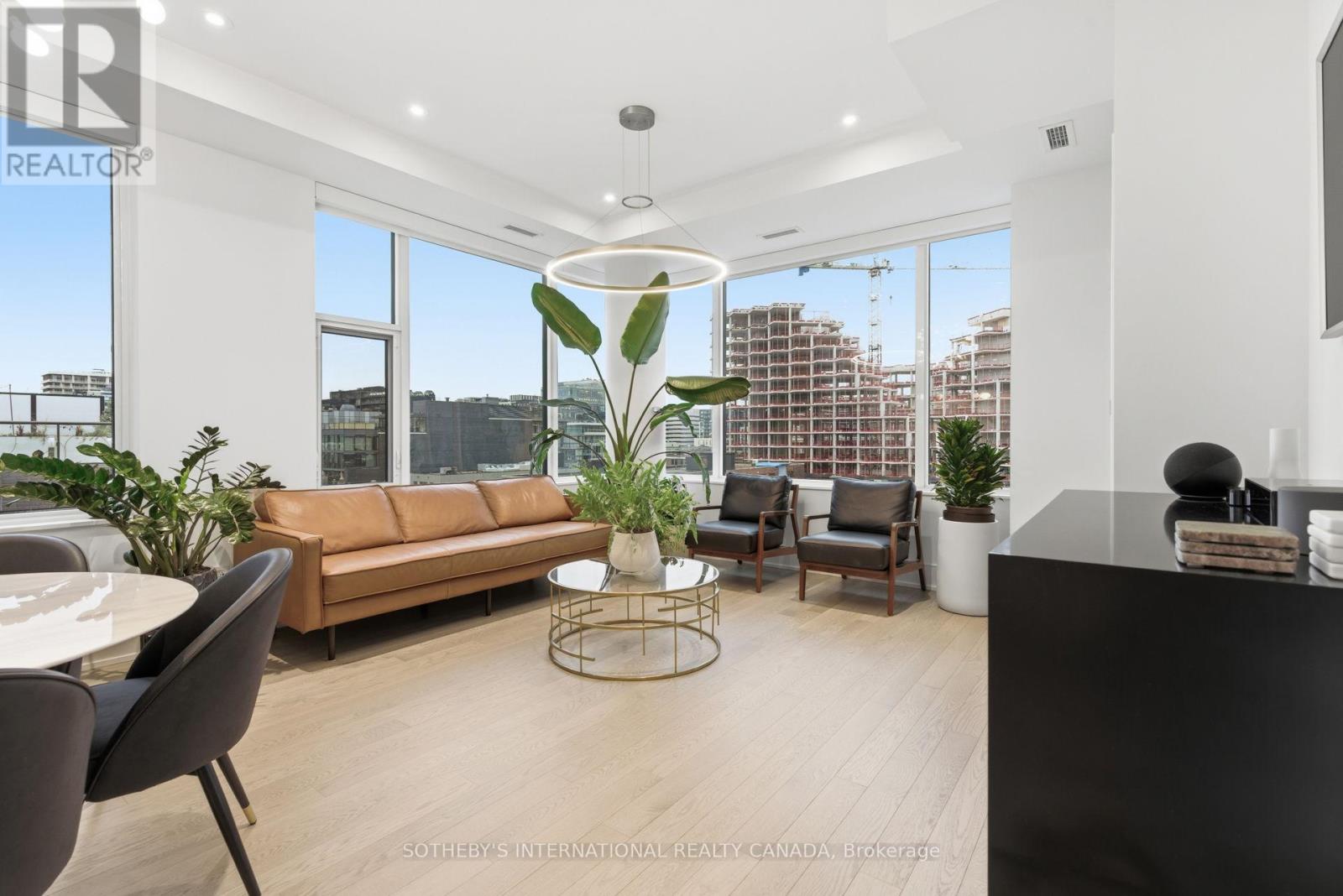 702 - 455 Wellington Street W, Toronto, Ontario  M5V 0V8 - Photo 6 - C12696060