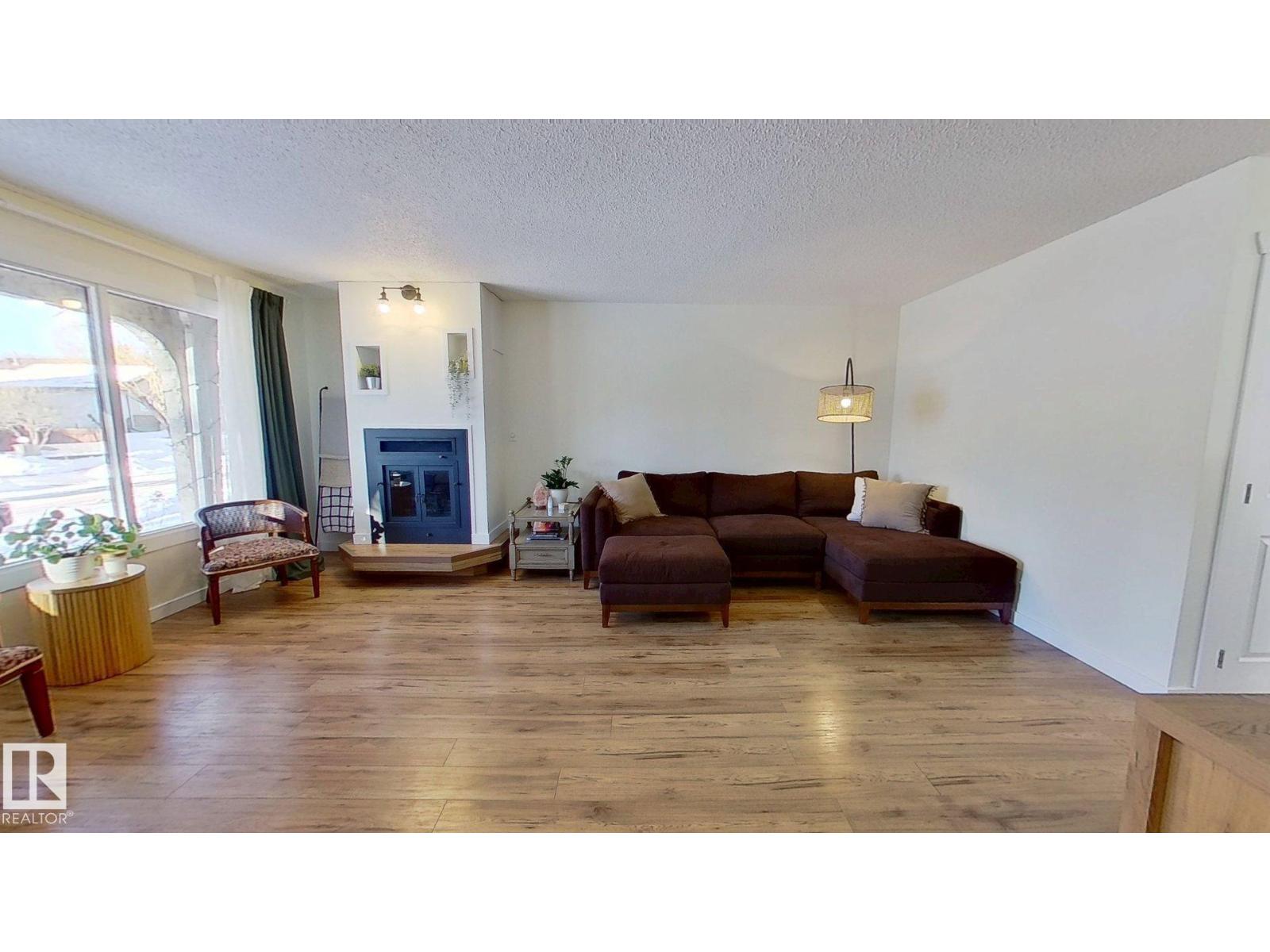 11935 57 St Nw, Edmonton, Alberta  T5W 3V7 - Photo 5 - E4470021