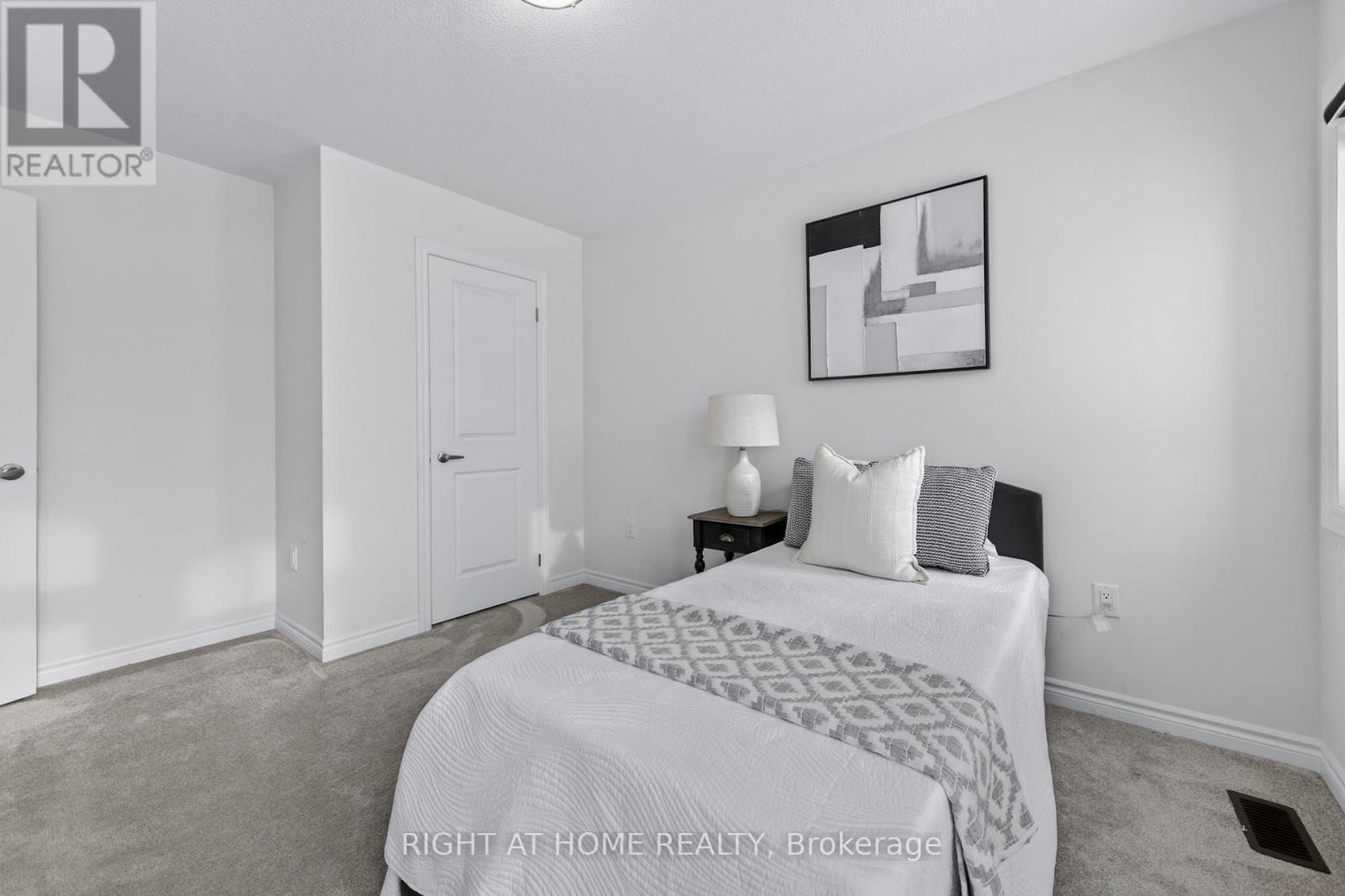 1218 Corby Way, Innisfil, Ontario  L9S 0R1 - Photo 32 - N12696880