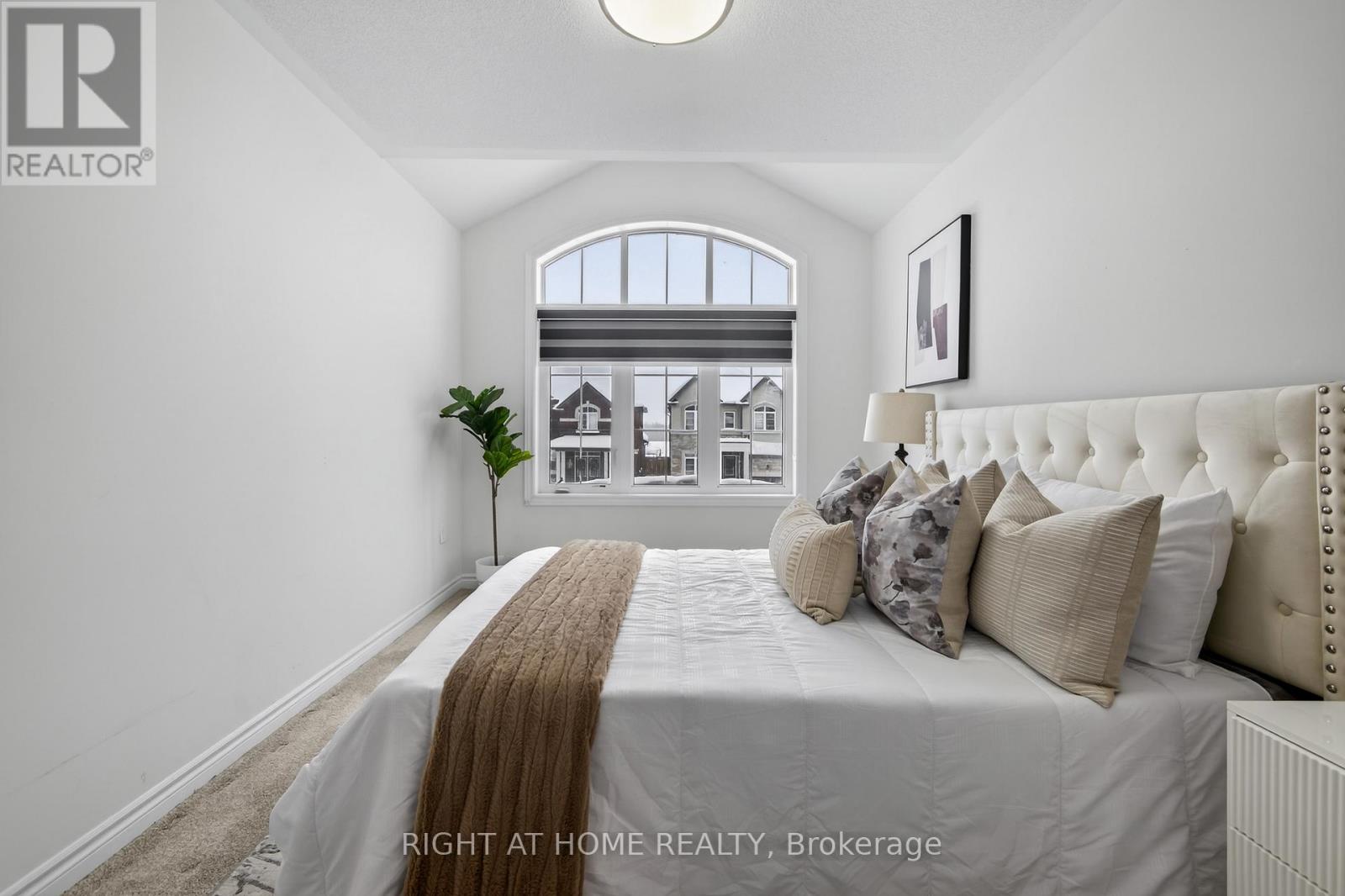 1218 Corby Way, Innisfil, Ontario  L9S 0R1 - Photo 39 - N12696880