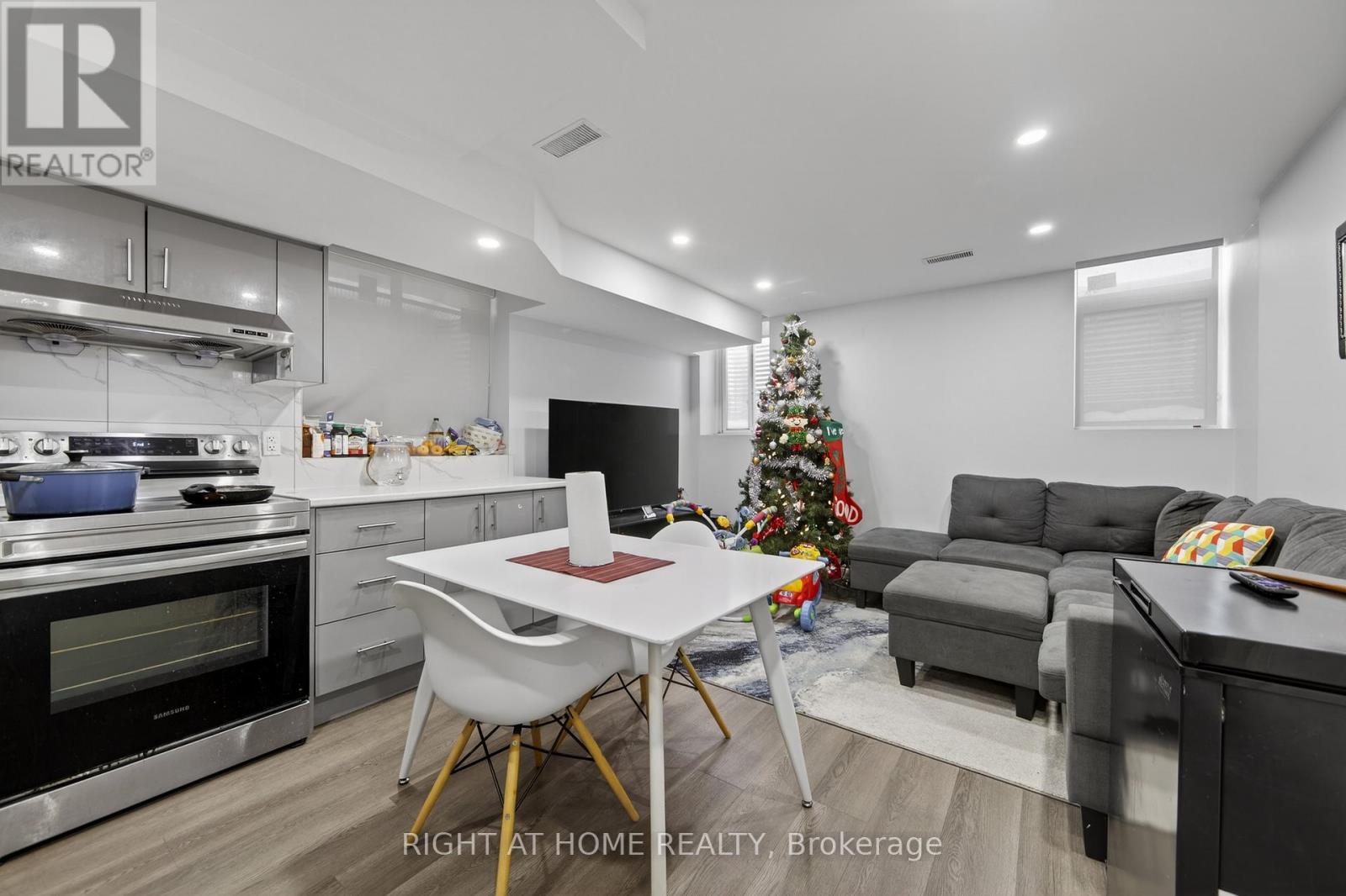 1218 Corby Way, Innisfil, Ontario  L9S 0R1 - Photo 43 - N12696880