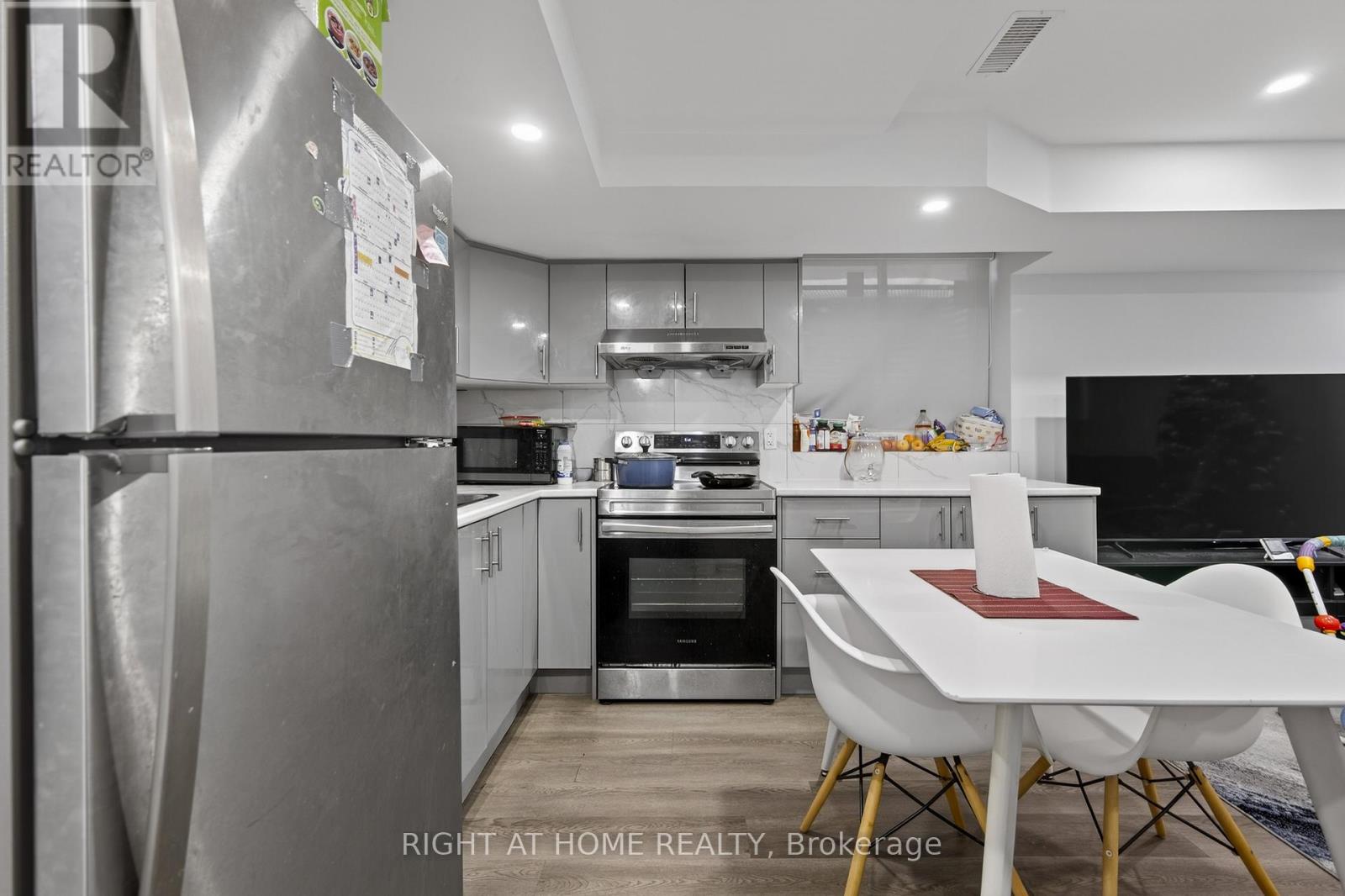 1218 Corby Way, Innisfil, Ontario  L9S 0R1 - Photo 44 - N12696880