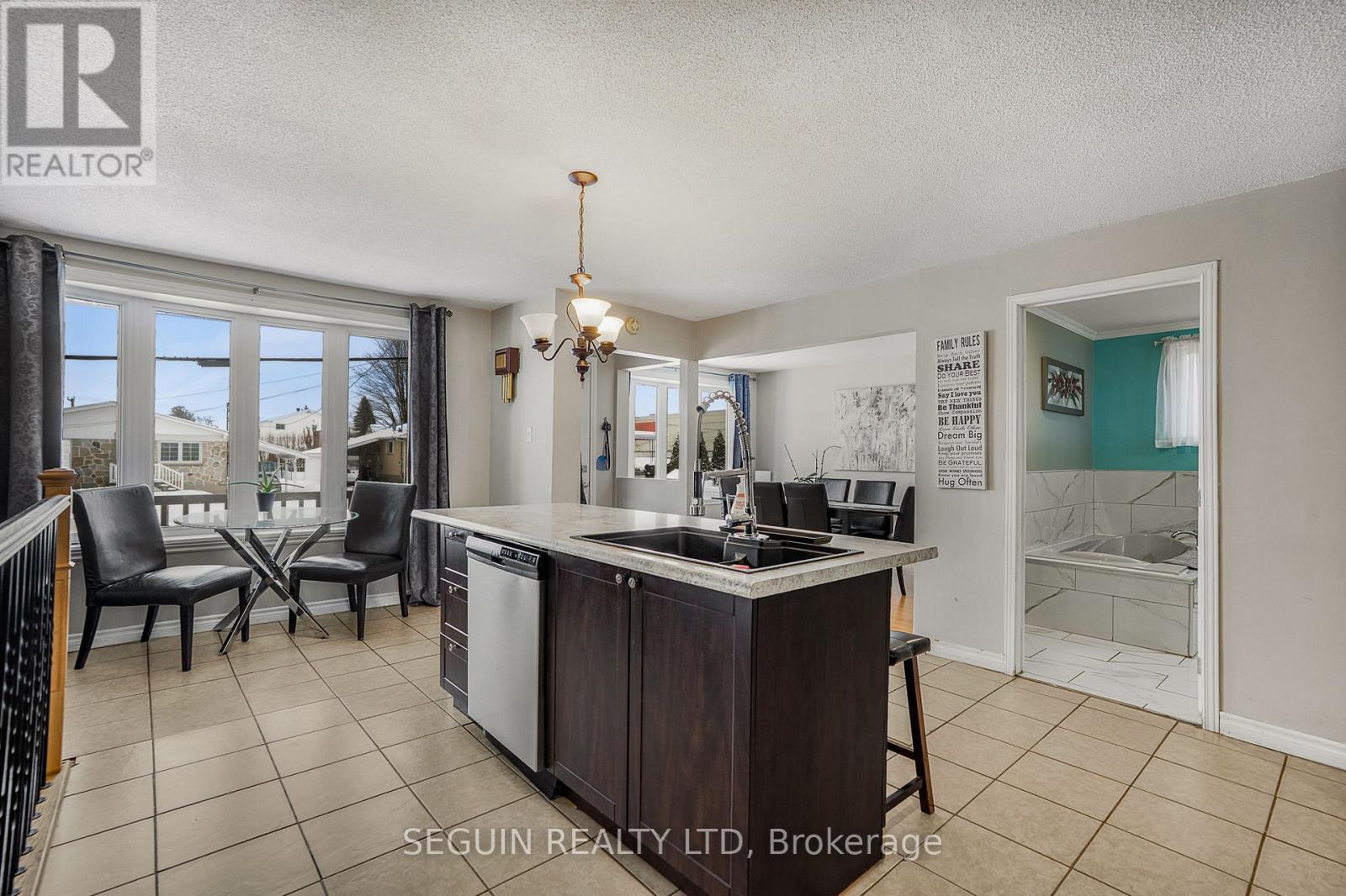 524 Catherine Street, Hawkesbury, Ontario  K6A 1Z9 - Photo 9 - X12696966