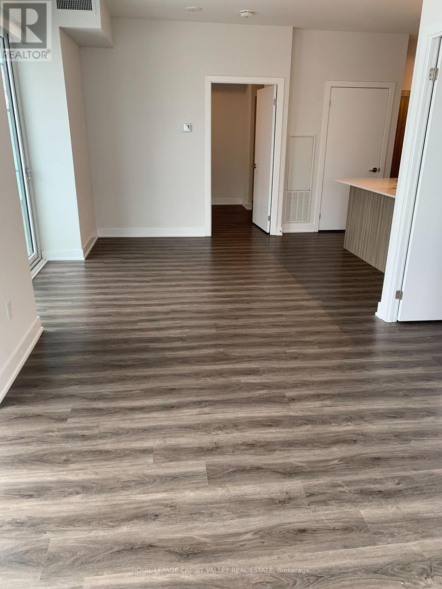 1203 - 430 Square One Drive, Mississauga, Ontario  L5B 0R7 - Photo 10 - W12696908