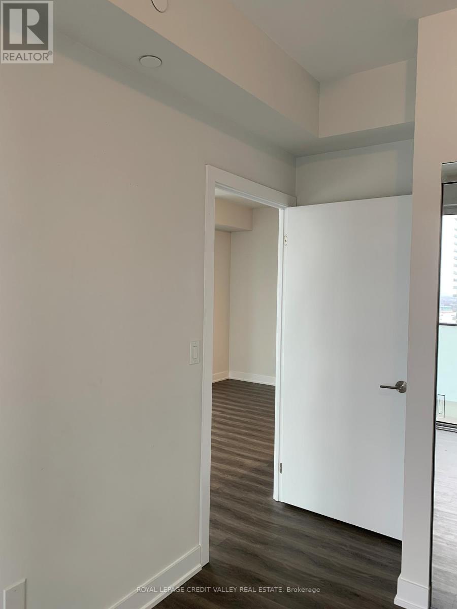 1203 - 430 Square One Drive, Mississauga, Ontario  L5B 0R7 - Photo 19 - W12696908