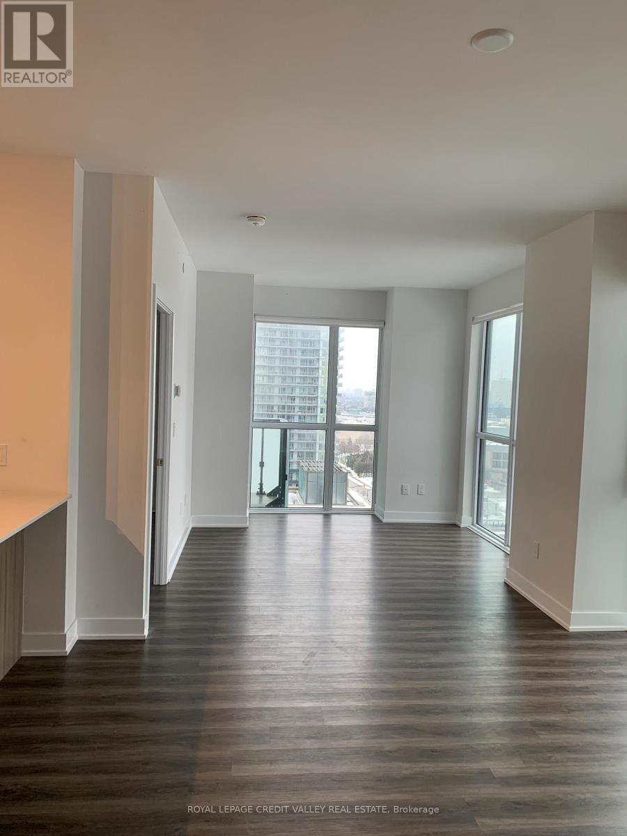 1203 - 430 Square One Drive, Mississauga, Ontario  L5B 0R7 - Photo 8 - W12696908