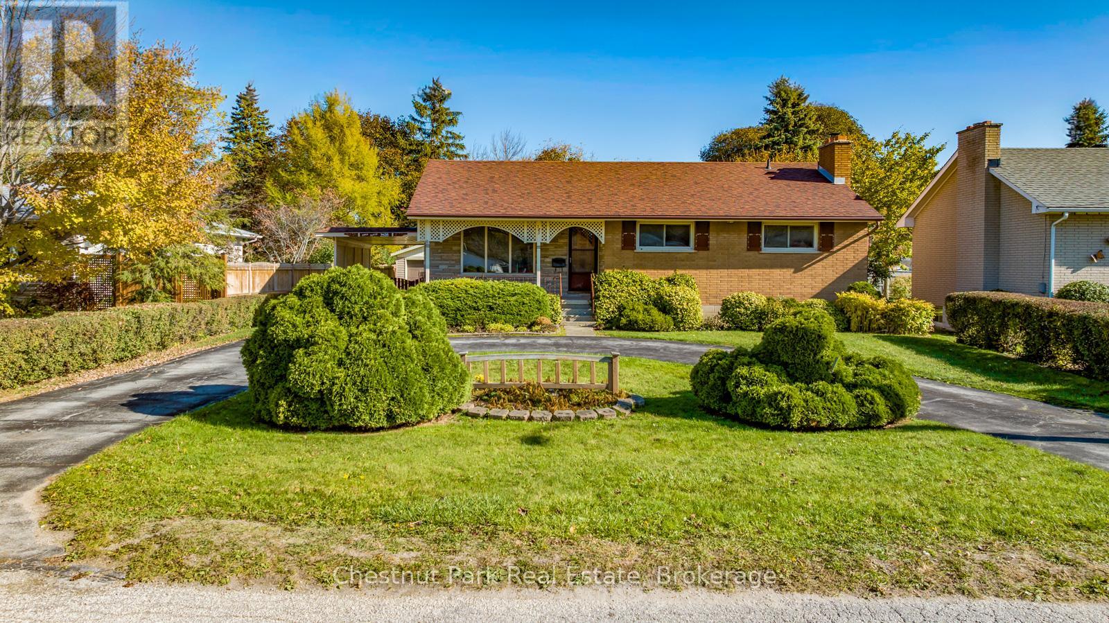 185 WALNUT STREET, Collingwood, Ontario