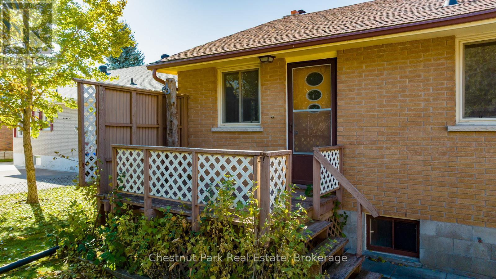 185 Walnut Street, Collingwood, Ontario  L9Y 3C7 - Photo 11 - S12696932
