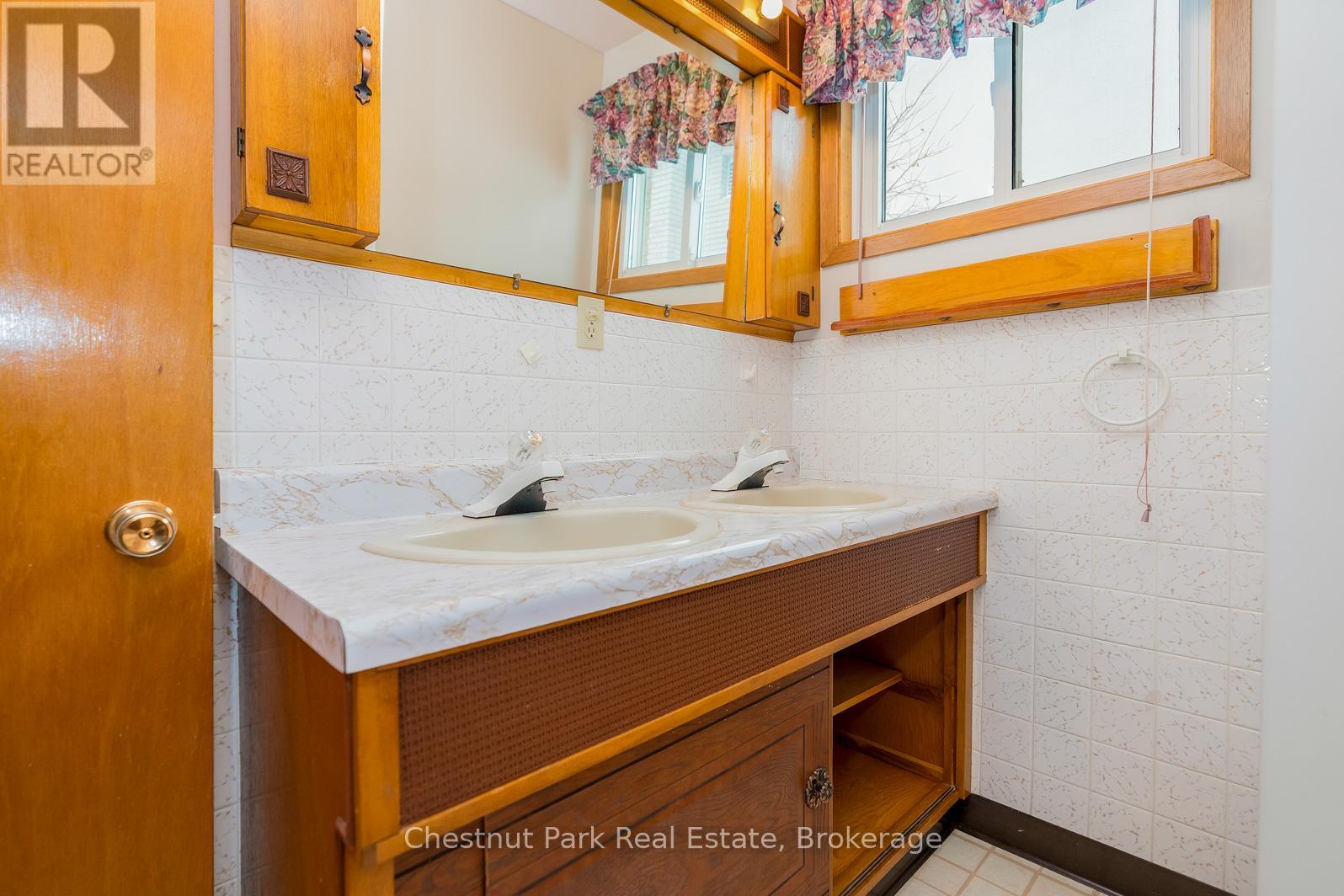 185 Walnut Street, Collingwood, Ontario  L9Y 3C7 - Photo 30 - S12696932