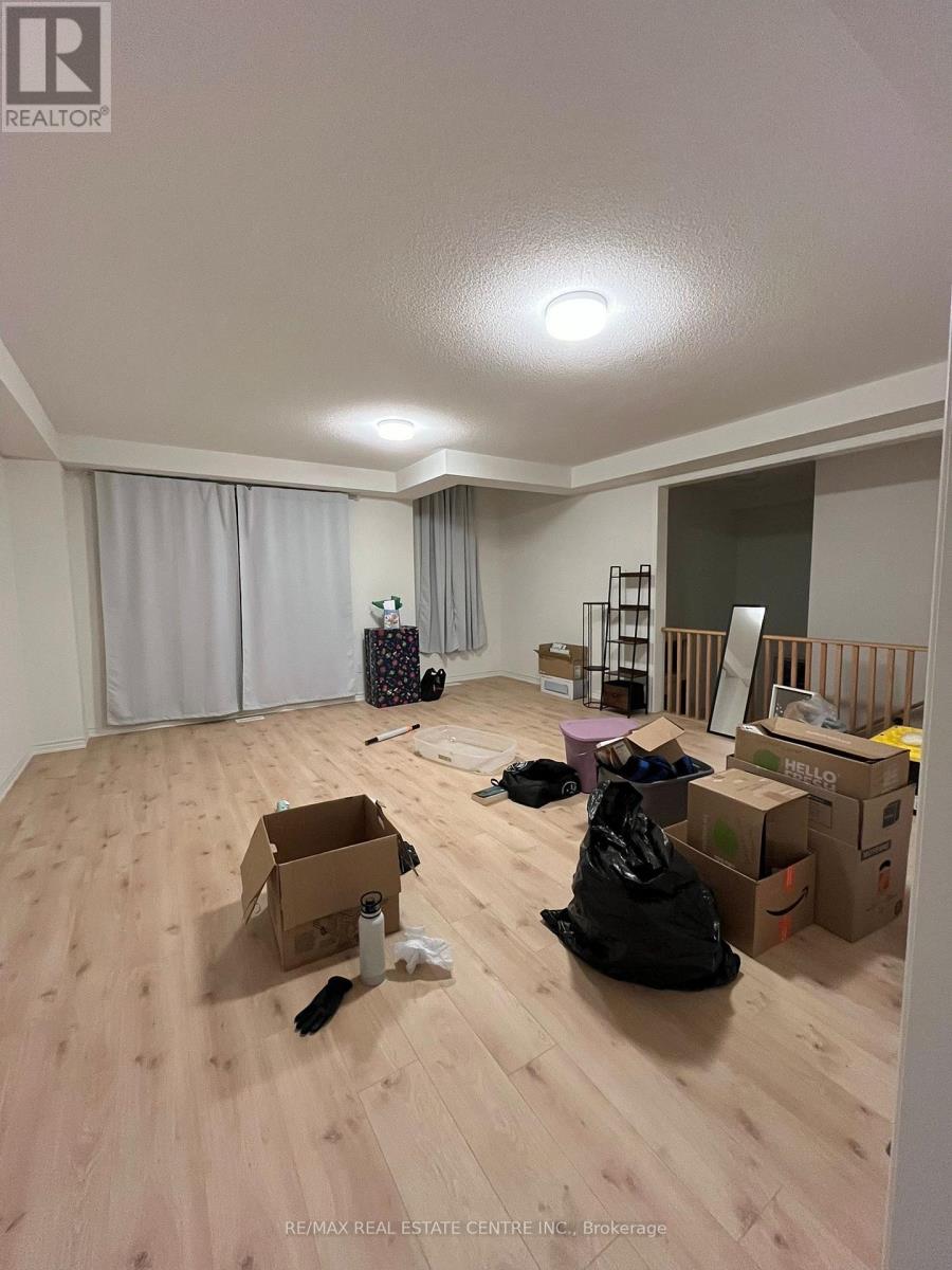 1061 Trailsview Avenue, Cobourg, Ontario  K9A 4J5 - Photo 6 - X12696810