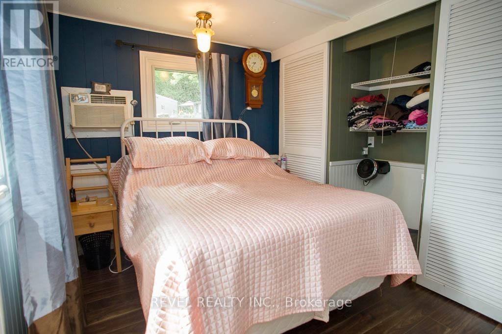 12 - 70 Bluewater Avenue, Norfolk, Ontario  N0E 1P0 - Photo 10 - X12696912