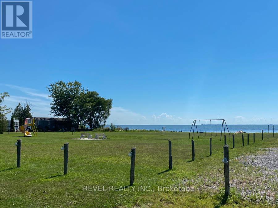 12 - 70 Bluewater Avenue, Norfolk, Ontario  N0E 1P0 - Photo 18 - X12696912