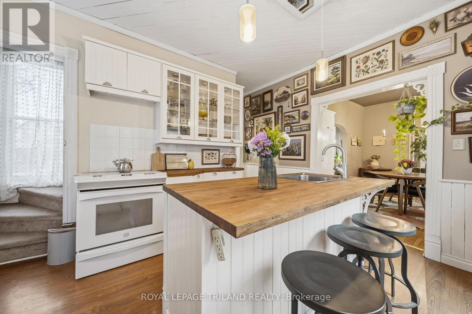 34 Gladstone Avenue, St. Thomas, Ontario  N5R 2L4 - Photo 13 - X12696950