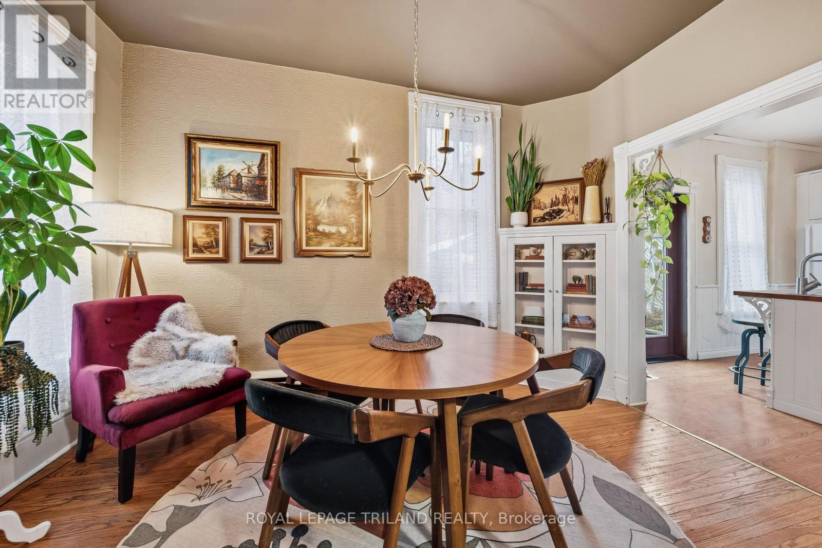 34 Gladstone Avenue, St. Thomas, Ontario  N5R 2L4 - Photo 9 - X12696950