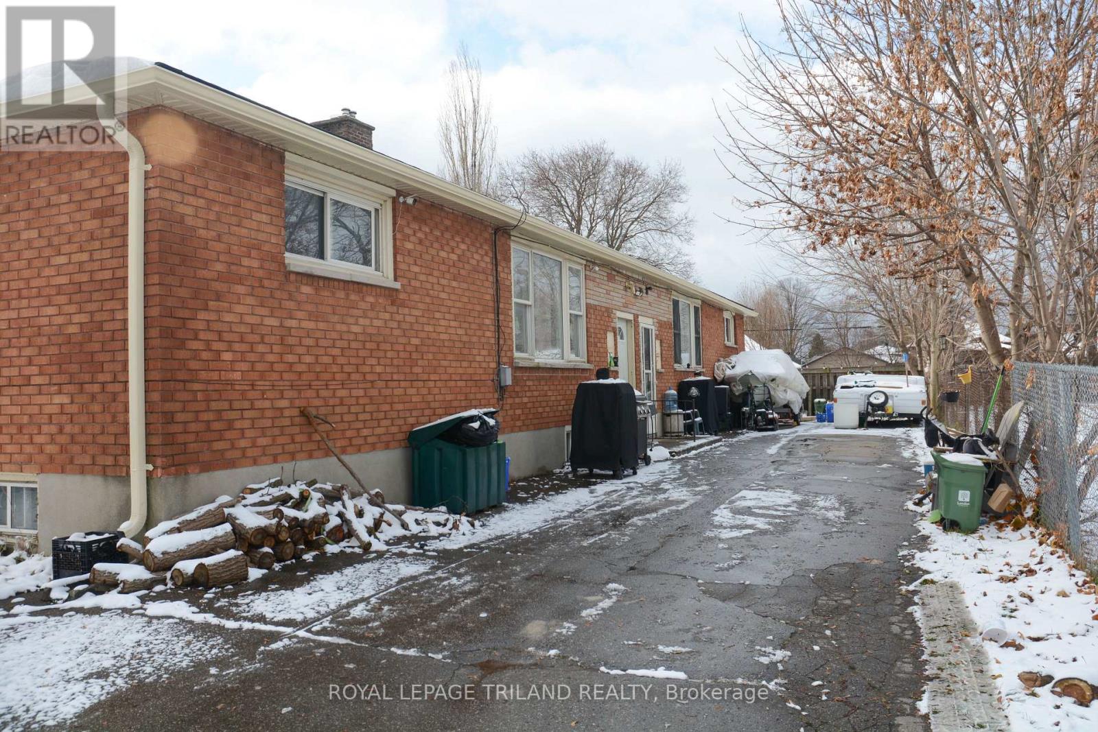 357 Stratton Drive, London East, Ontario  N5W 4Z8 - Photo 2 - X12697184