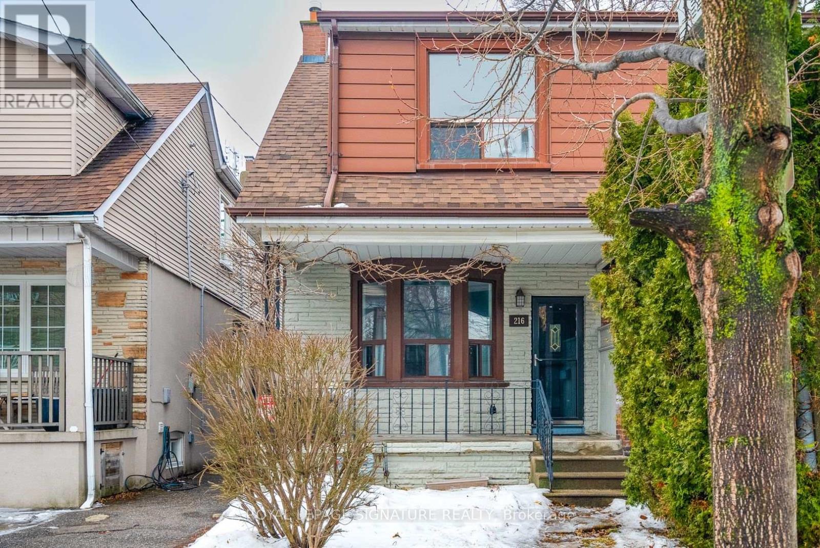 216 Parkmount Road, Toronto, Ontario  M4J 4V6 - Photo 43 - E12695560