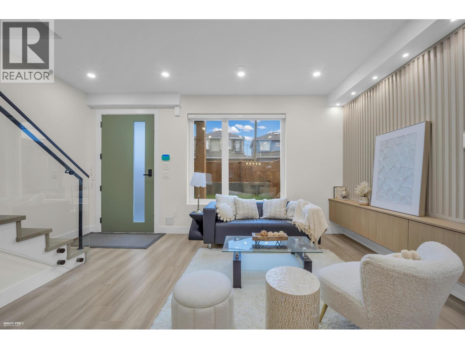 4 1577 E 58th Avenue, Vancouver, British Columbia  V5P 2C1 - Photo 4 - R3079118