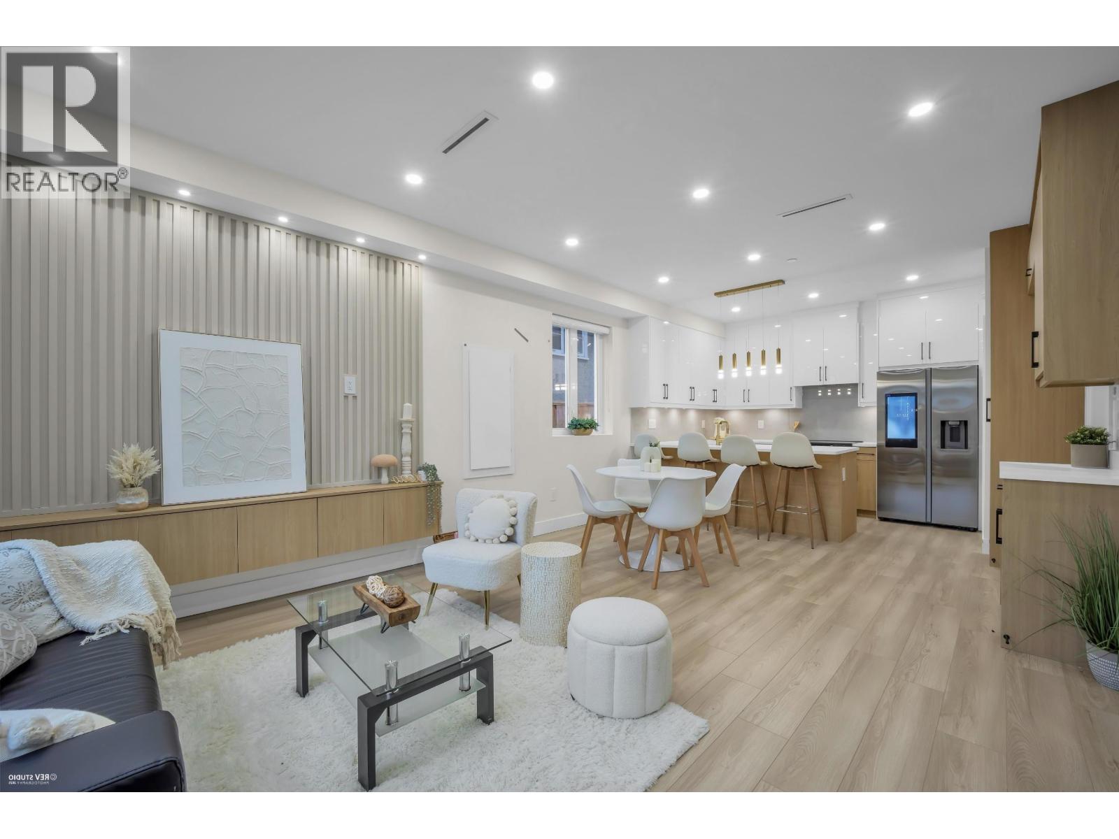 4 1577 E 58th Avenue, Vancouver, British Columbia  V5P 2C1 - Photo 3 - R3079118