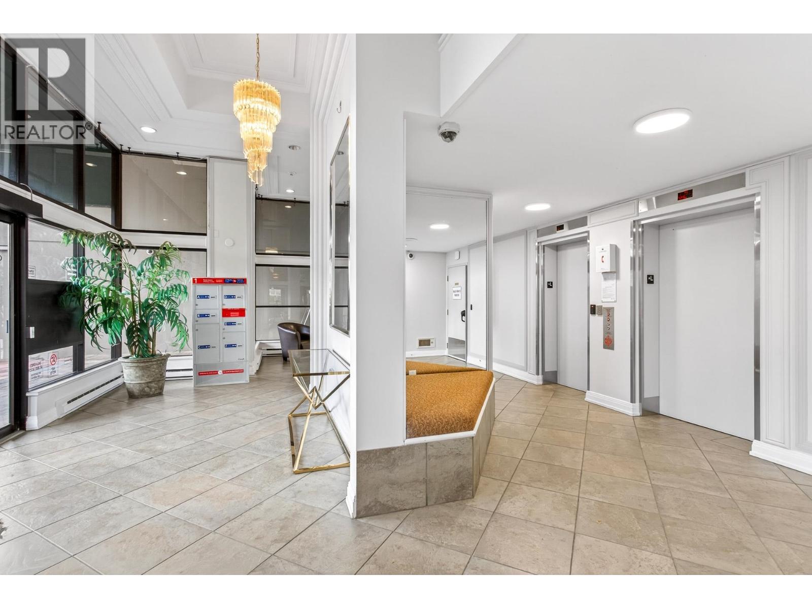 1607 6055 Nelson Avenue, Burnaby, British Columbia  V5H 4L4 - Photo 3 - R3079374