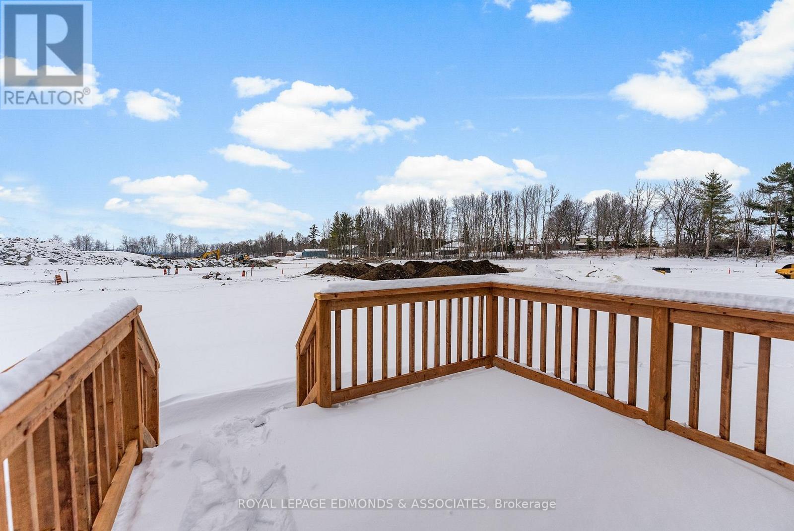 22 Bamagillia Street, Whitewater Region, Ontario  K0J 1K0 - Photo 31 - X12697052