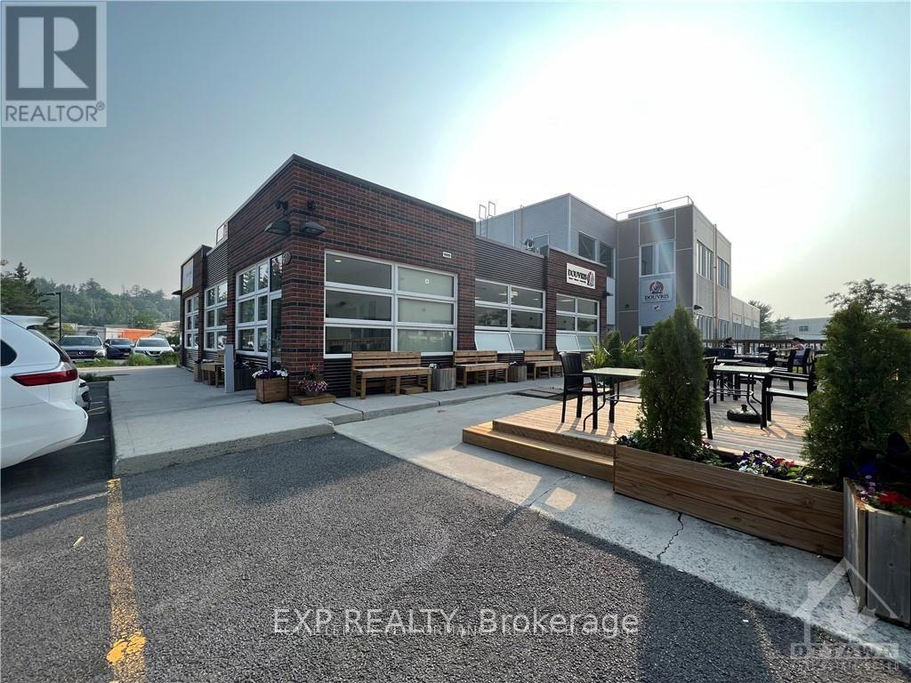 511 Lacolle Way, Ottawa, Ontario  K4A 5B6 - Photo 2 - X12697158