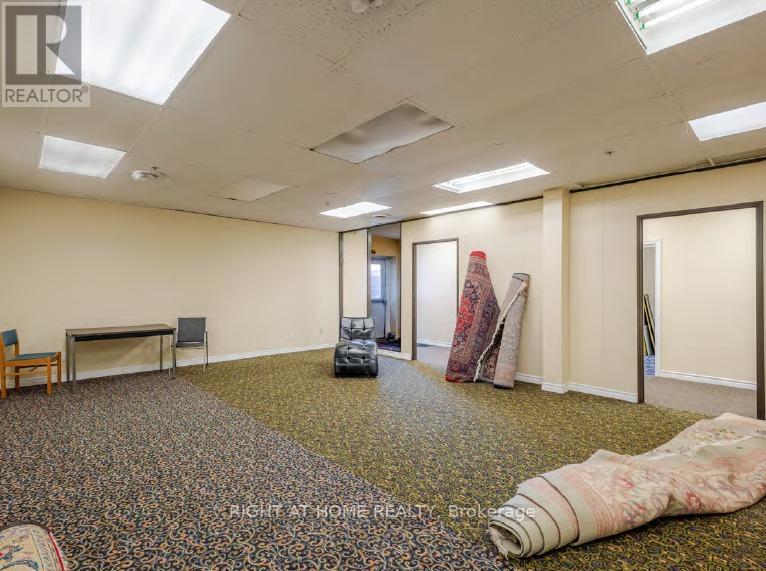 3 - 649 Ontario Street, Stratford, Ontario  N5A 3J6 - Photo 3 - X12696580