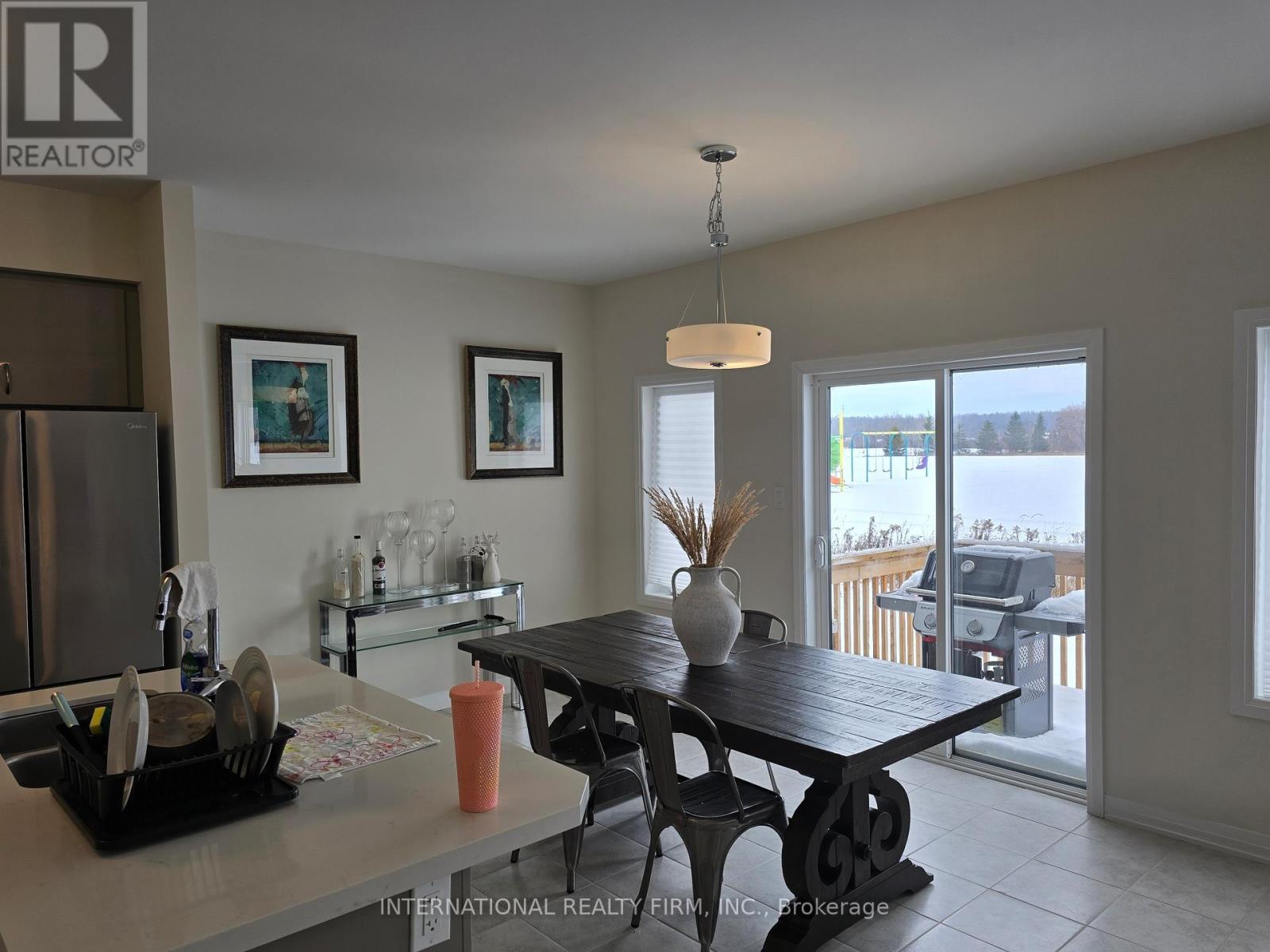 3715 Quayside Drive, Severn, Ontario  L3V 8M9 - Photo 7 - S12670488