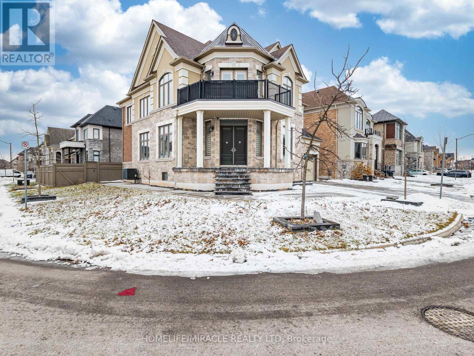 22 Longevity Road, Brampton, Ontario  L6X 5P3 - Photo 3 - W12691442