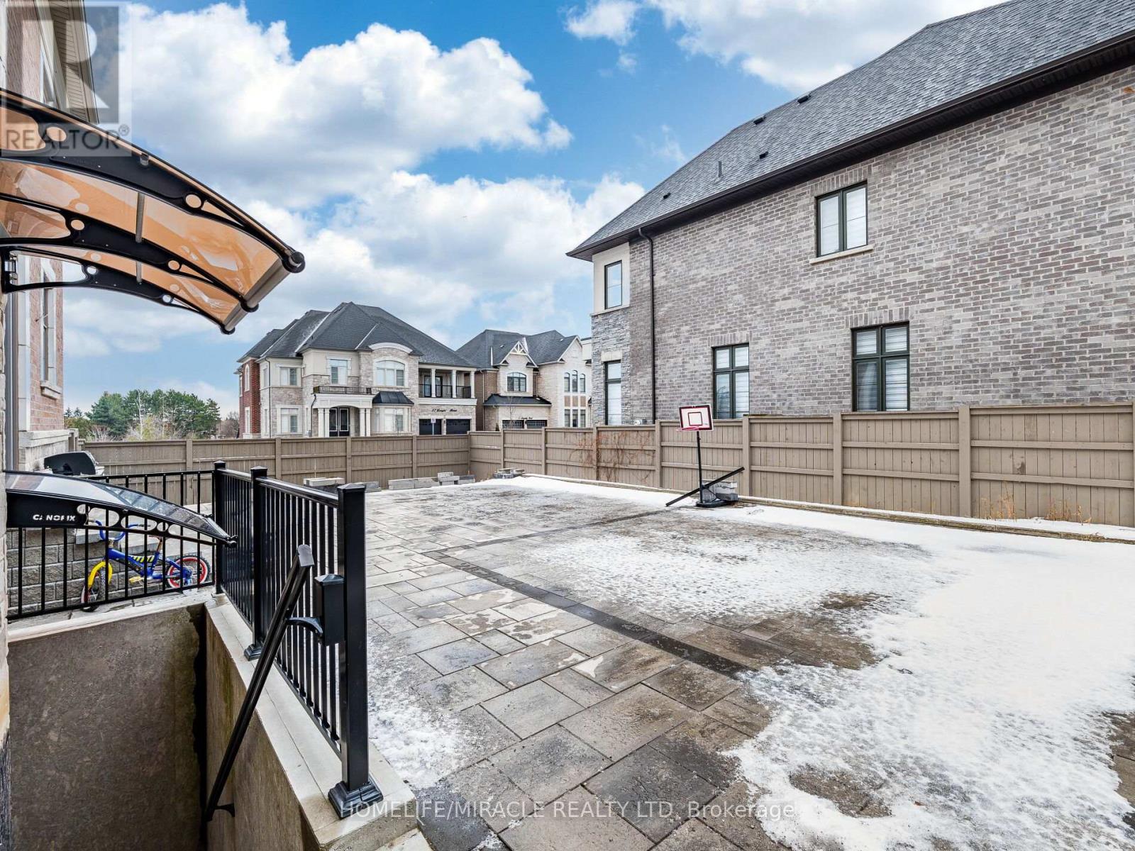 22 Longevity Road, Brampton, Ontario  L6X 5P3 - Photo 49 - W12691442