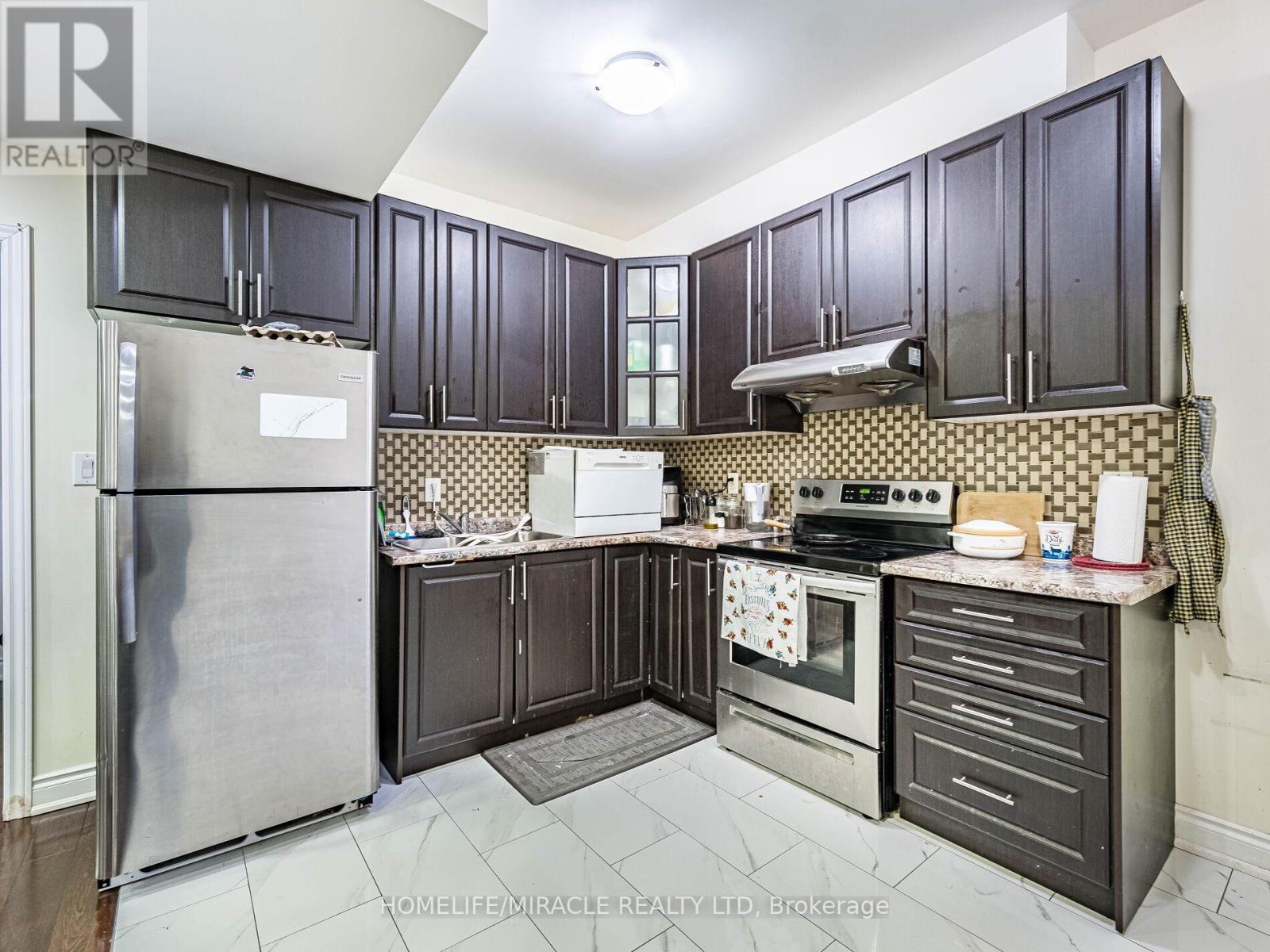 22 Longevity Road, Brampton, Ontario  L6X 5P3 - Photo 42 - W12691442