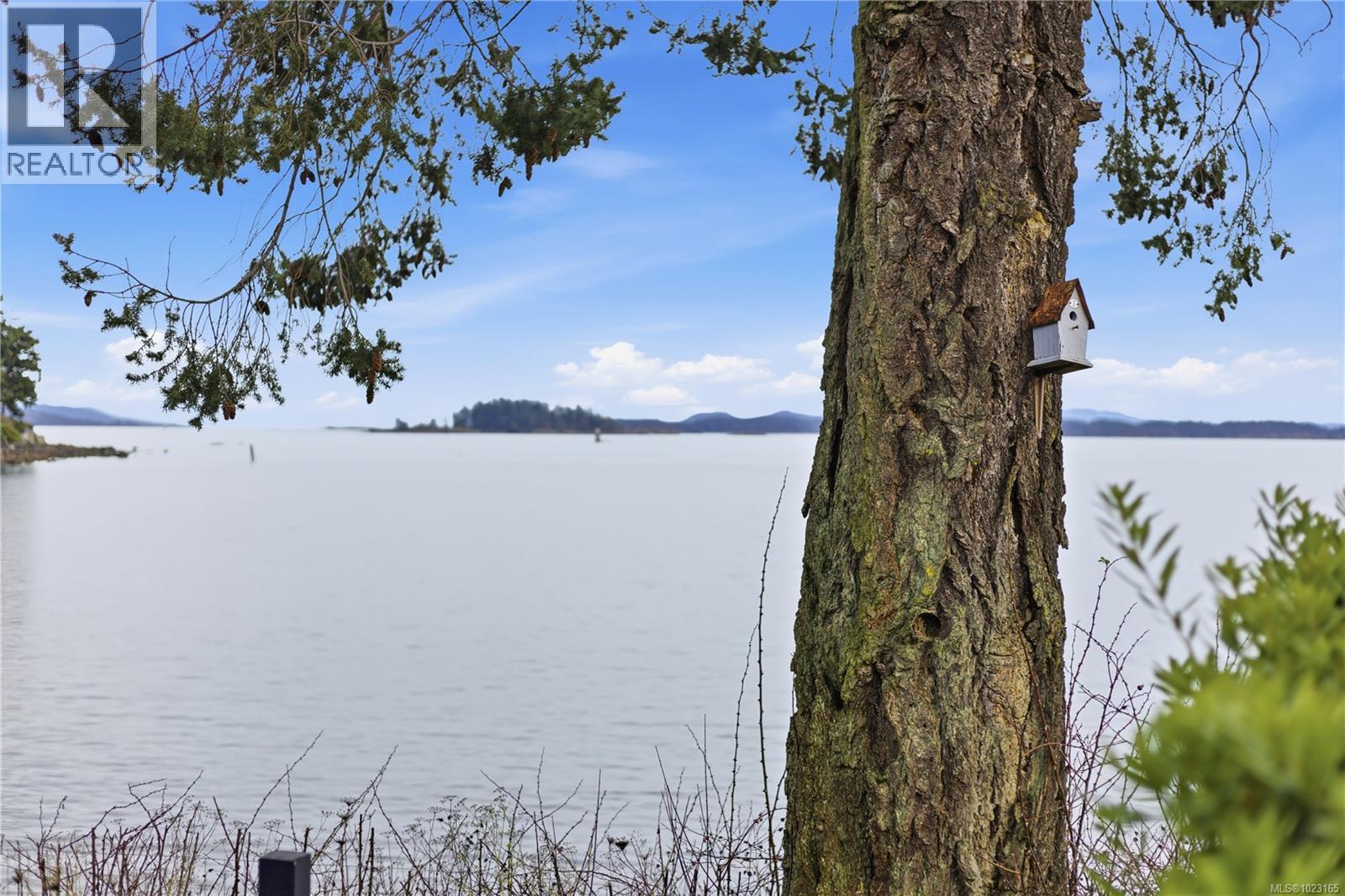 10383 Allbay Rd, Sidney, British Columbia  V8L 2N8 - Photo 44 - 1023165