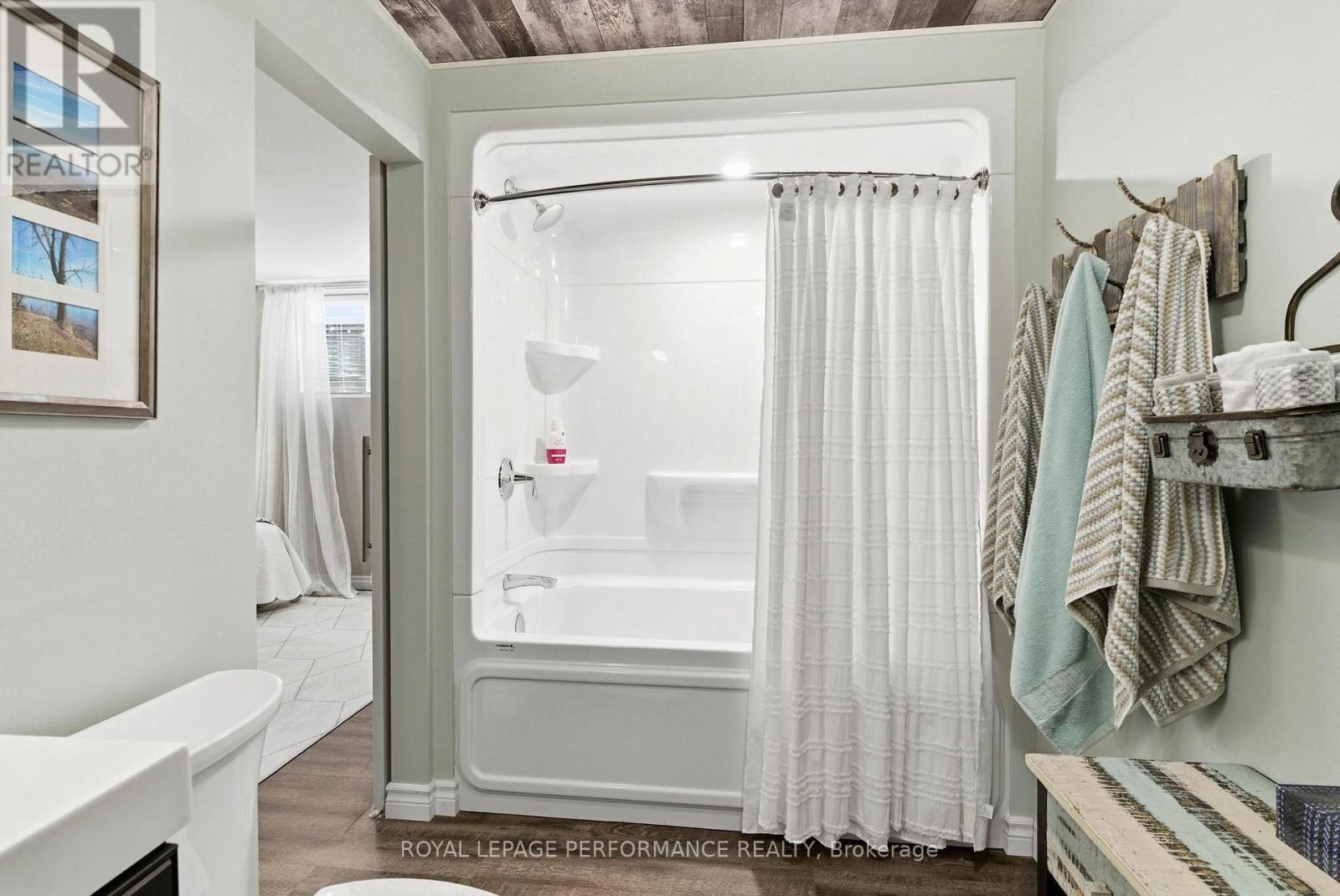 18132 St. Laurent Boulevard, South Glengarry, Ontario  K6H 0G7 - Photo 38 - X12697128