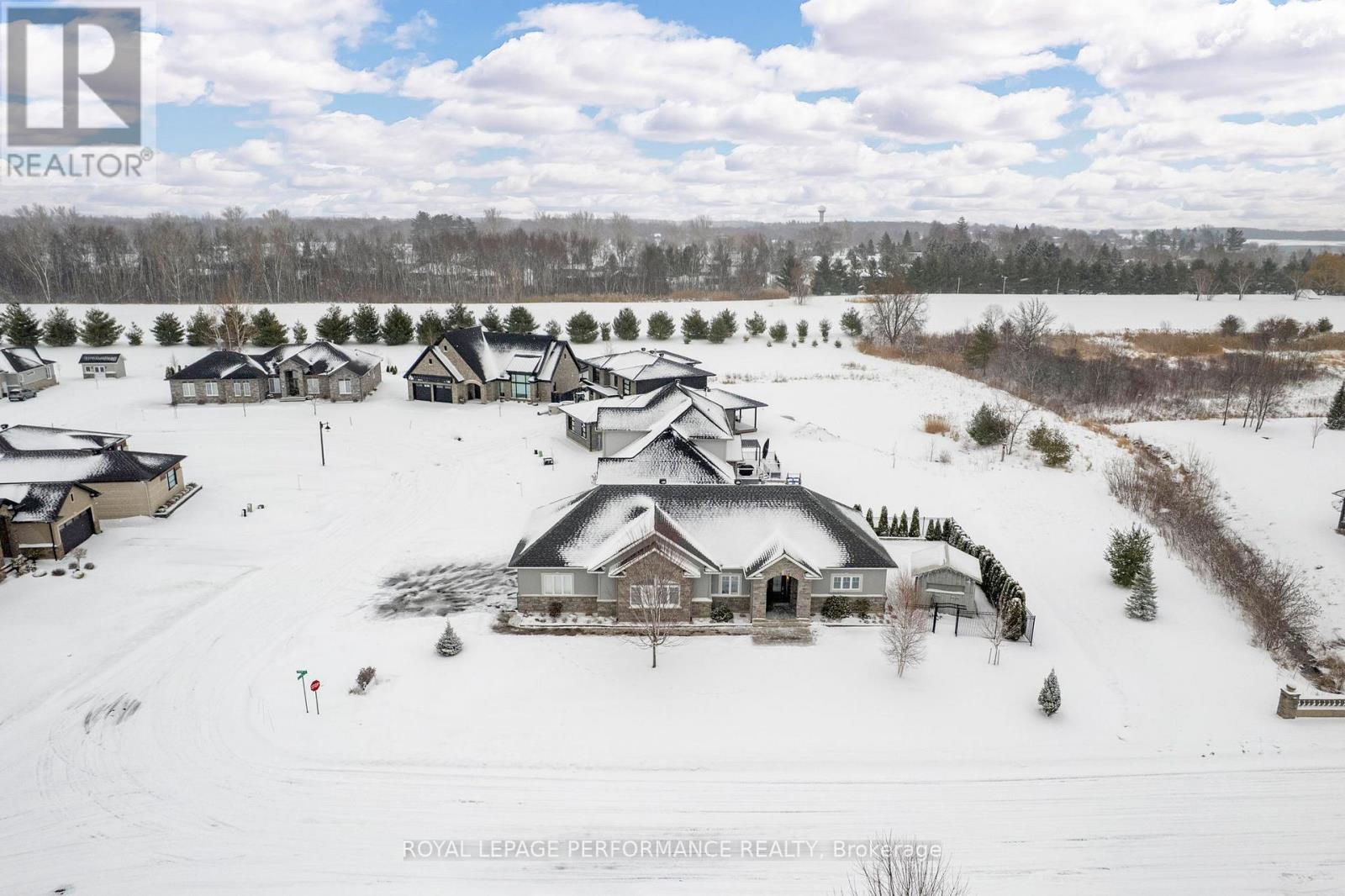 18132 St. Laurent Boulevard, South Glengarry, Ontario  K6H 0G7 - Photo 47 - X12697128