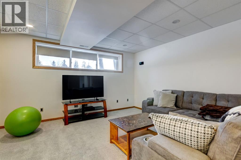 1408 106 Avenue Sw, Calgary, Alberta  T2W 0B7 - Photo 22 - A2275808