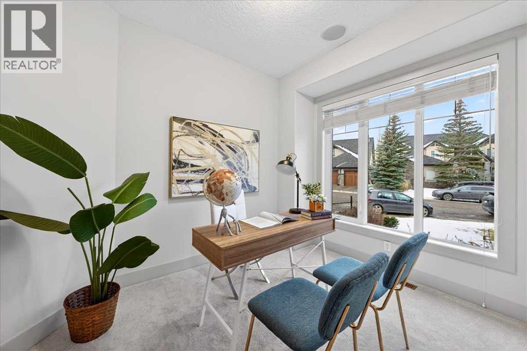 10 Discovery Ridge Way Sw, Calgary, Alberta  T3H 5H7 - Photo 5 - A2278770