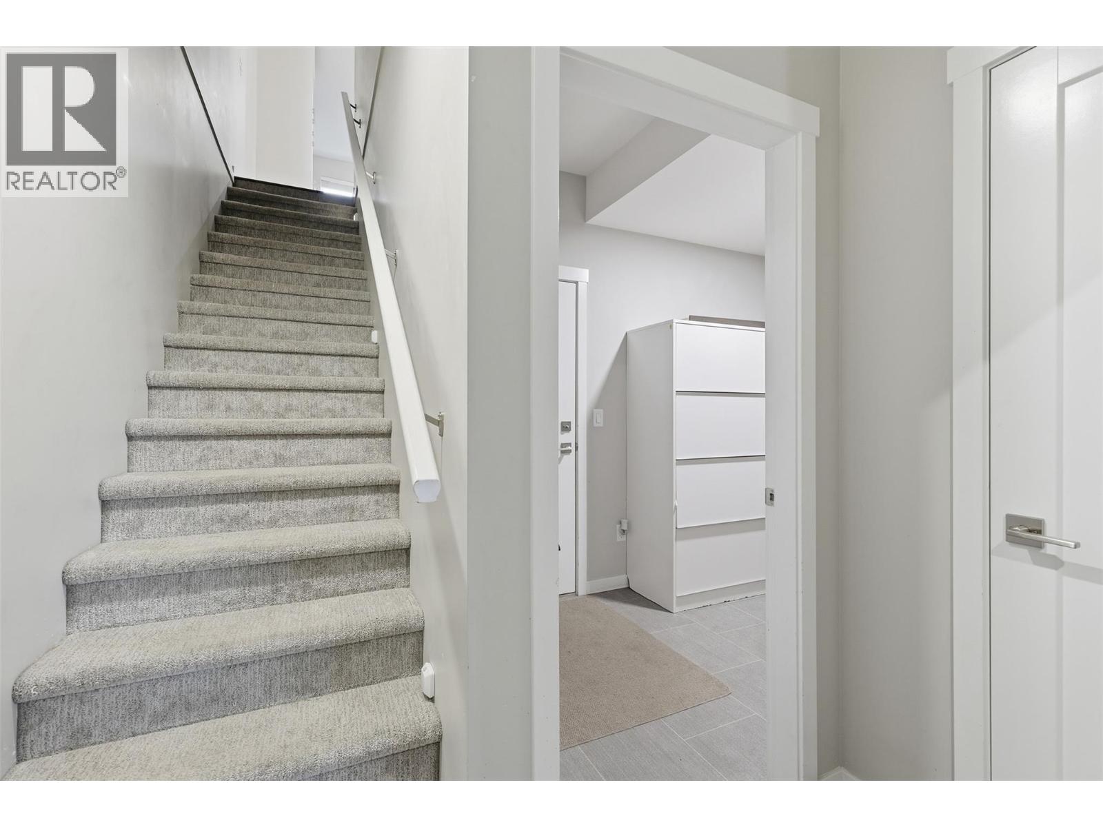 1951 Qu'appelle Boulevard Unit# 118, Kamloops, British Columbia  C2E 0C8 - Photo 30 - 10370987