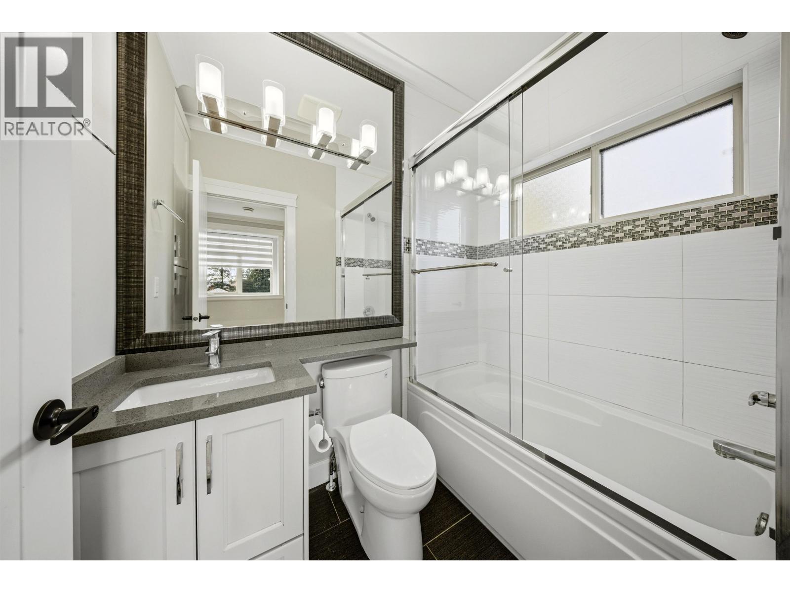 1919 Dublin Street, New Westminster, British Columbia V3M 3A4 - Photo 24 - R3079549