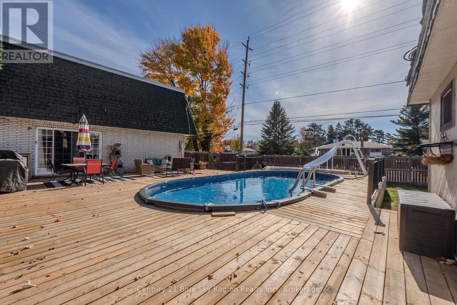 61 Third Street, West Nipissing, Ontario  P2B 3A9 - Photo 46 - X12690364