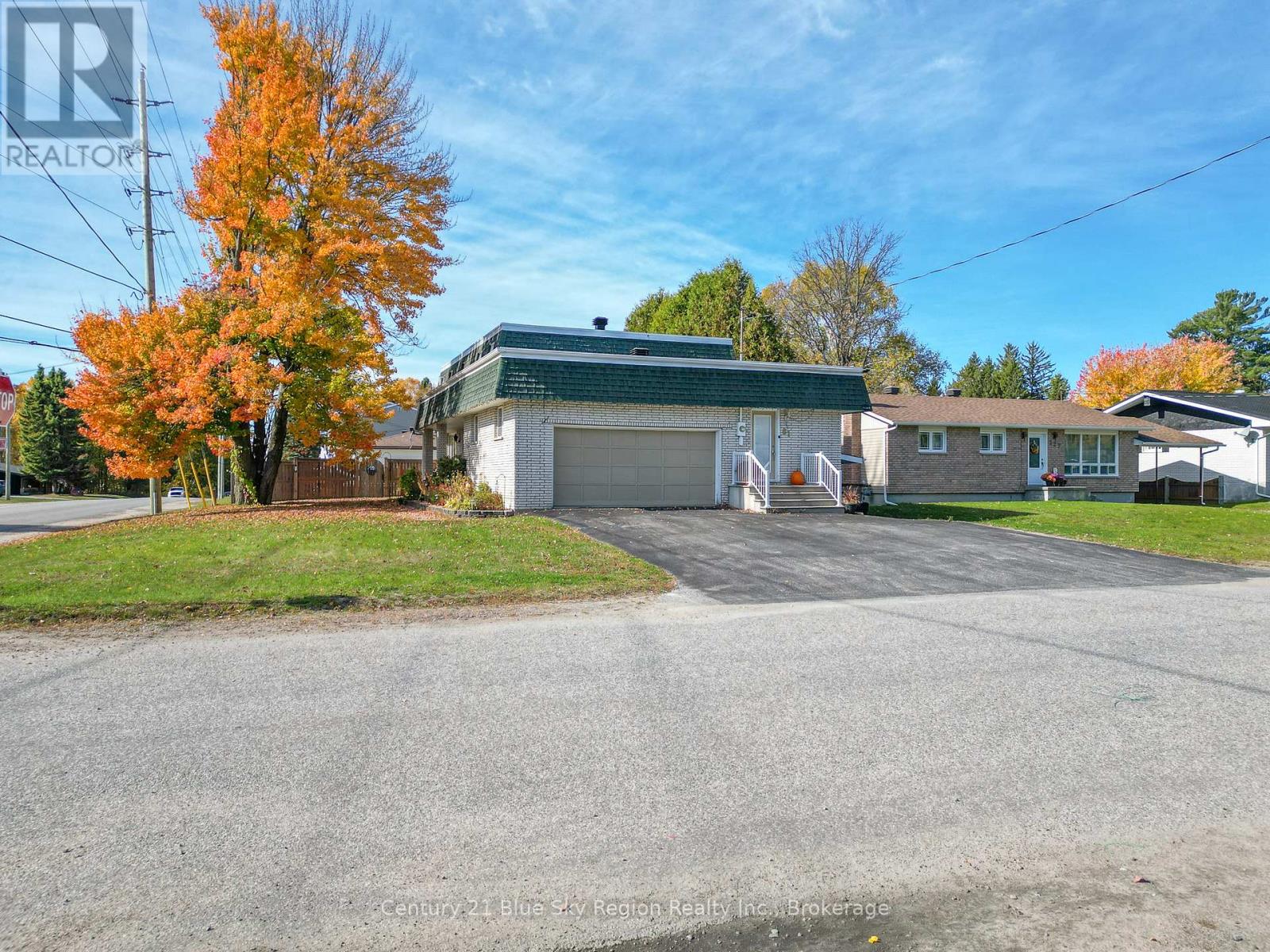 61 Third Street, West Nipissing, Ontario  P2B 3A9 - Photo 43 - X12690364