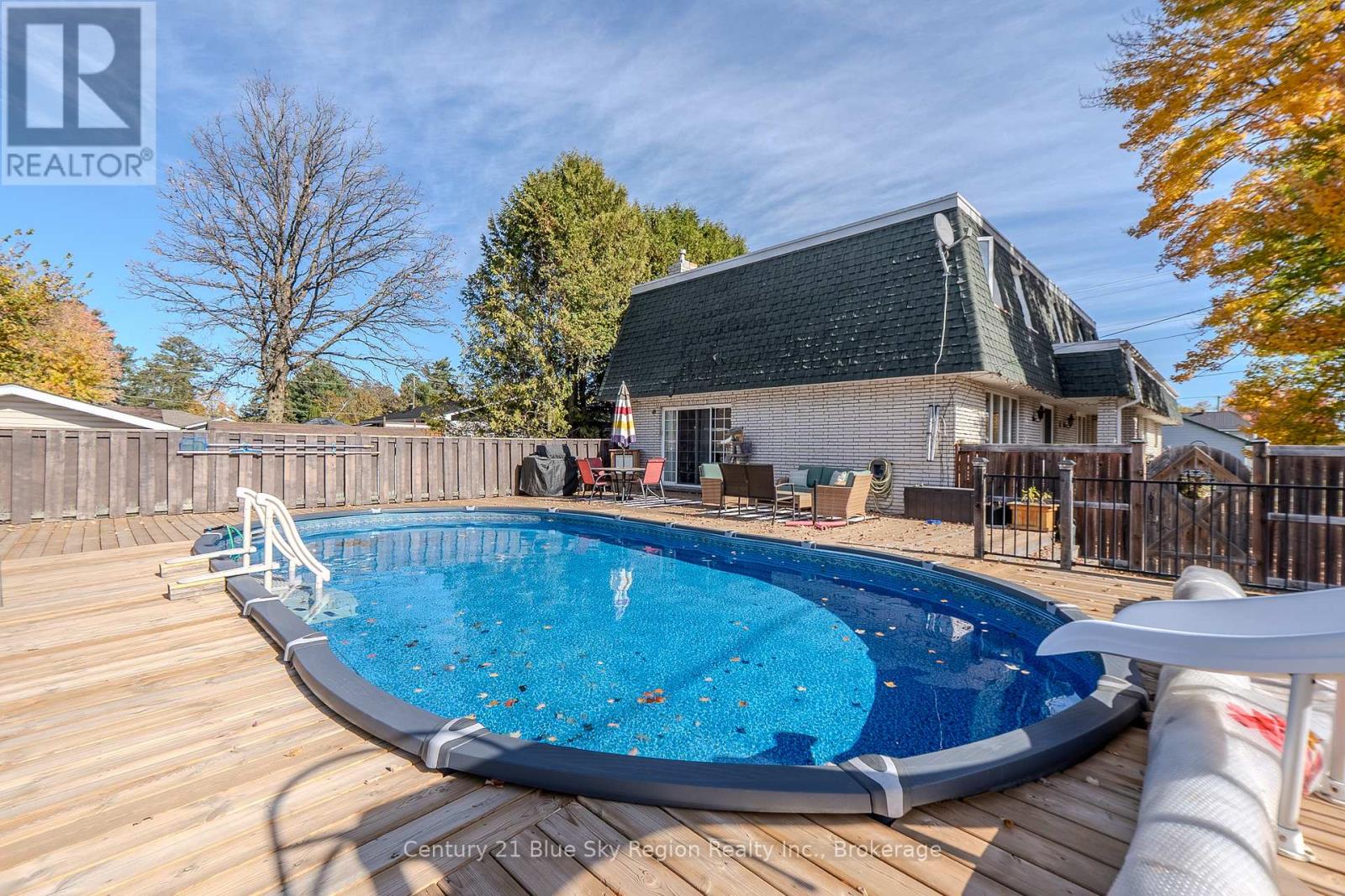 61 Third Street, West Nipissing, Ontario  P2B 3A9 - Photo 47 - X12690364