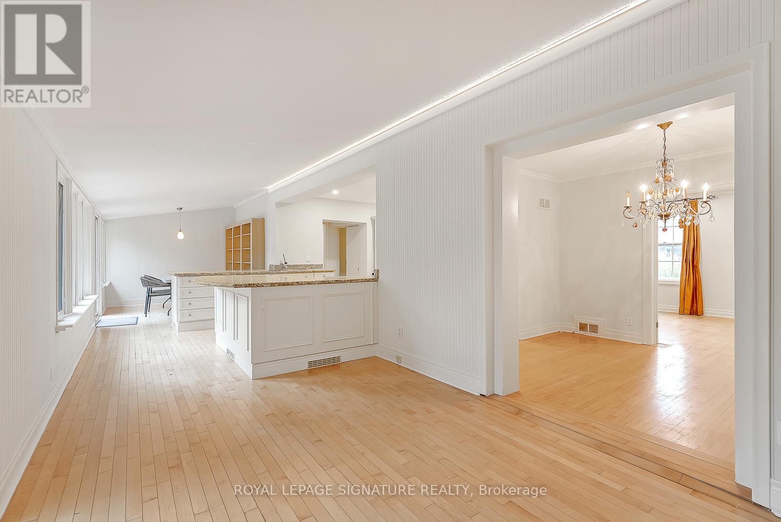 75 Lord Seaton Road, Toronto, Ontario  M2P 1K6 - Photo 16 - C12696958