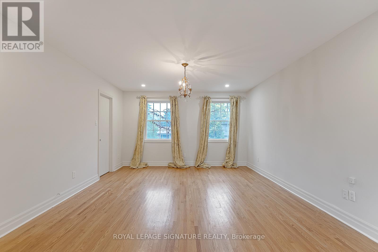 75 Lord Seaton Road, Toronto, Ontario  M2P 1K6 - Photo 25 - C12696958