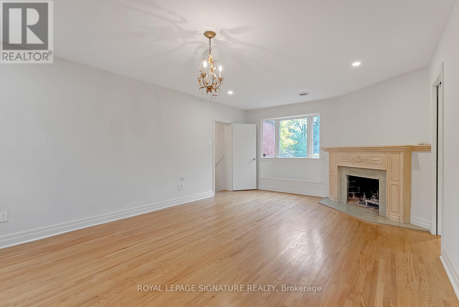 75 Lord Seaton Road, Toronto, Ontario  M2P 1K6 - Photo 26 - C12696958