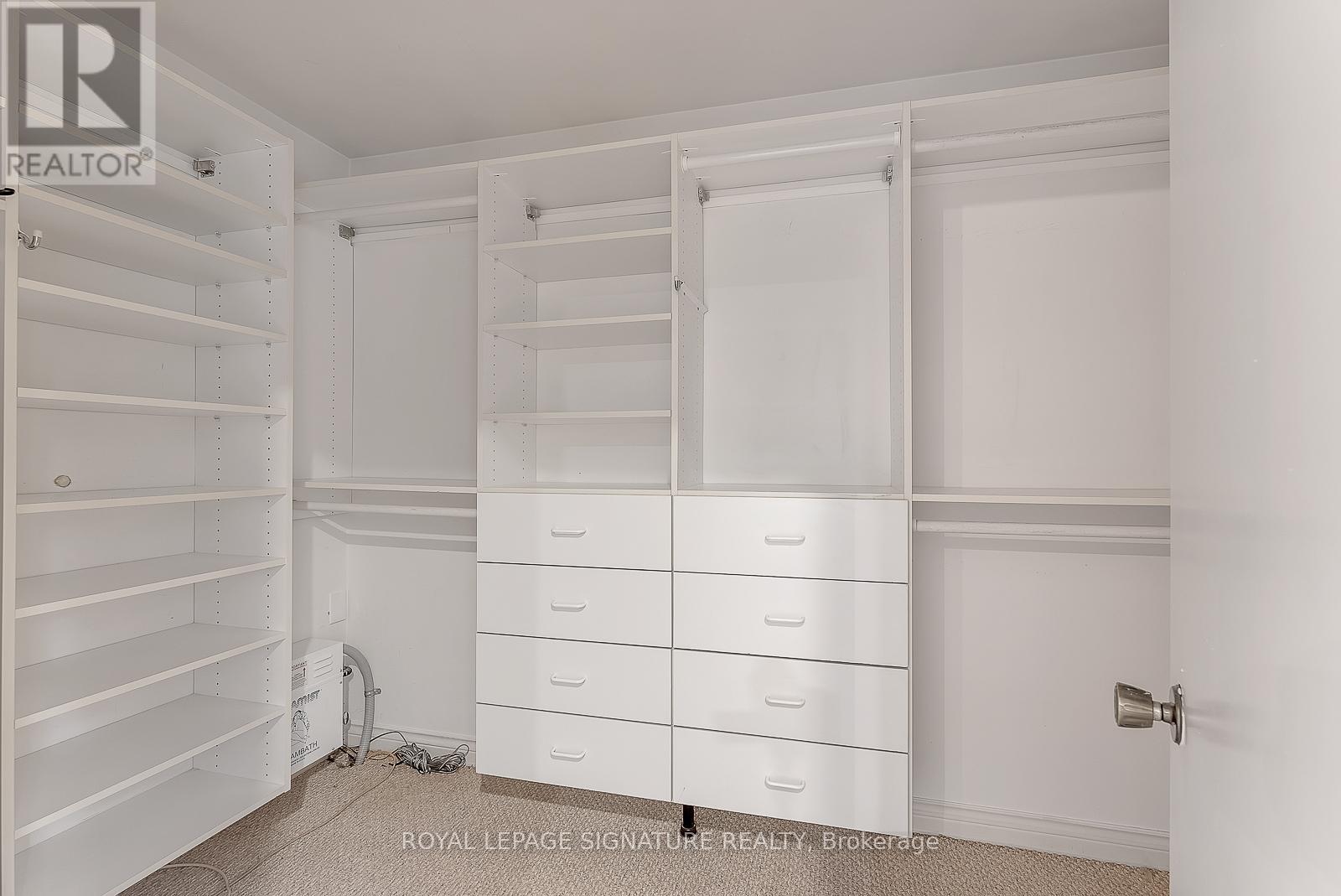 75 Lord Seaton Road, Toronto, Ontario  M2P 1K6 - Photo 28 - C12696958