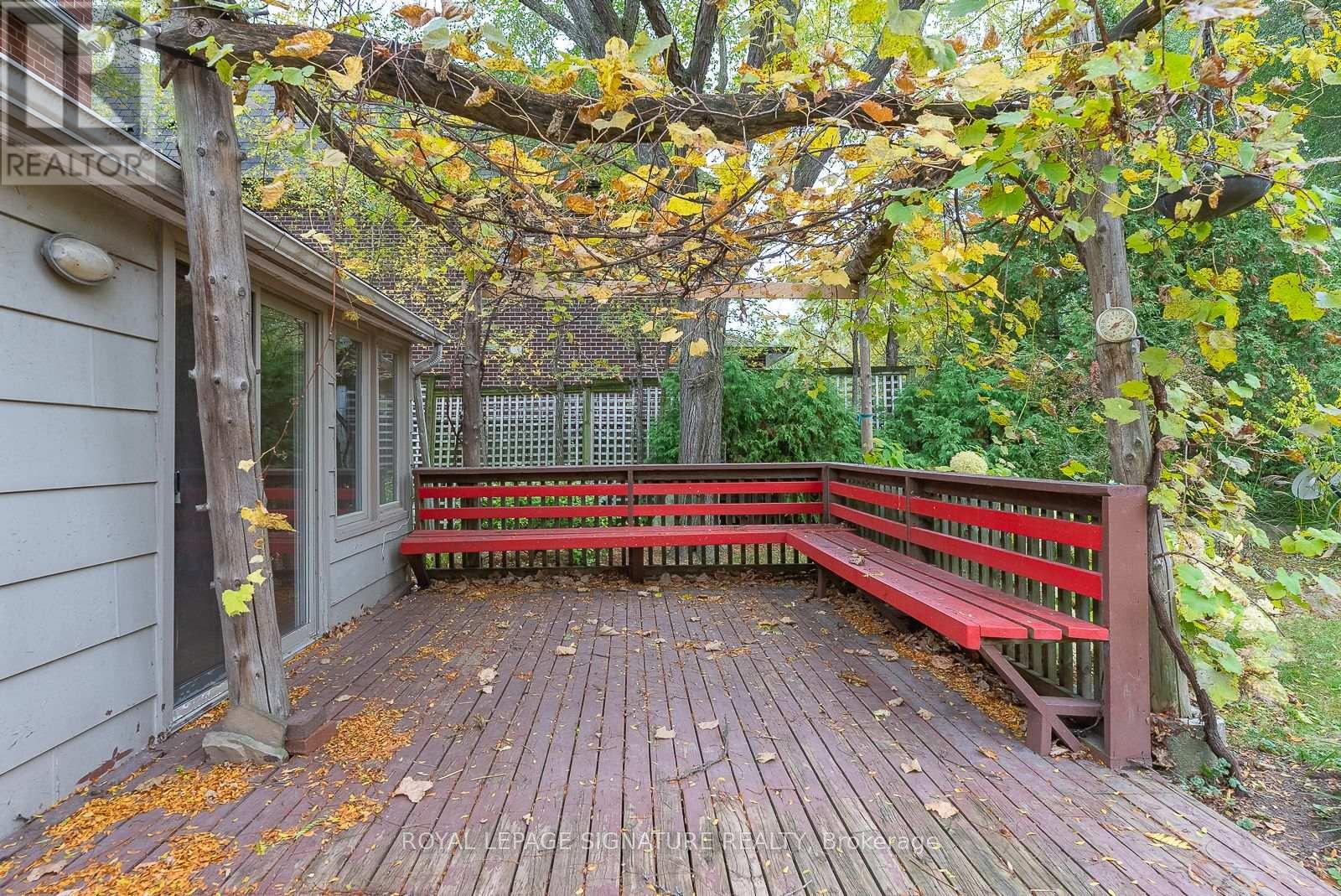 75 Lord Seaton Road, Toronto, Ontario  M2P 1K6 - Photo 46 - C12696958